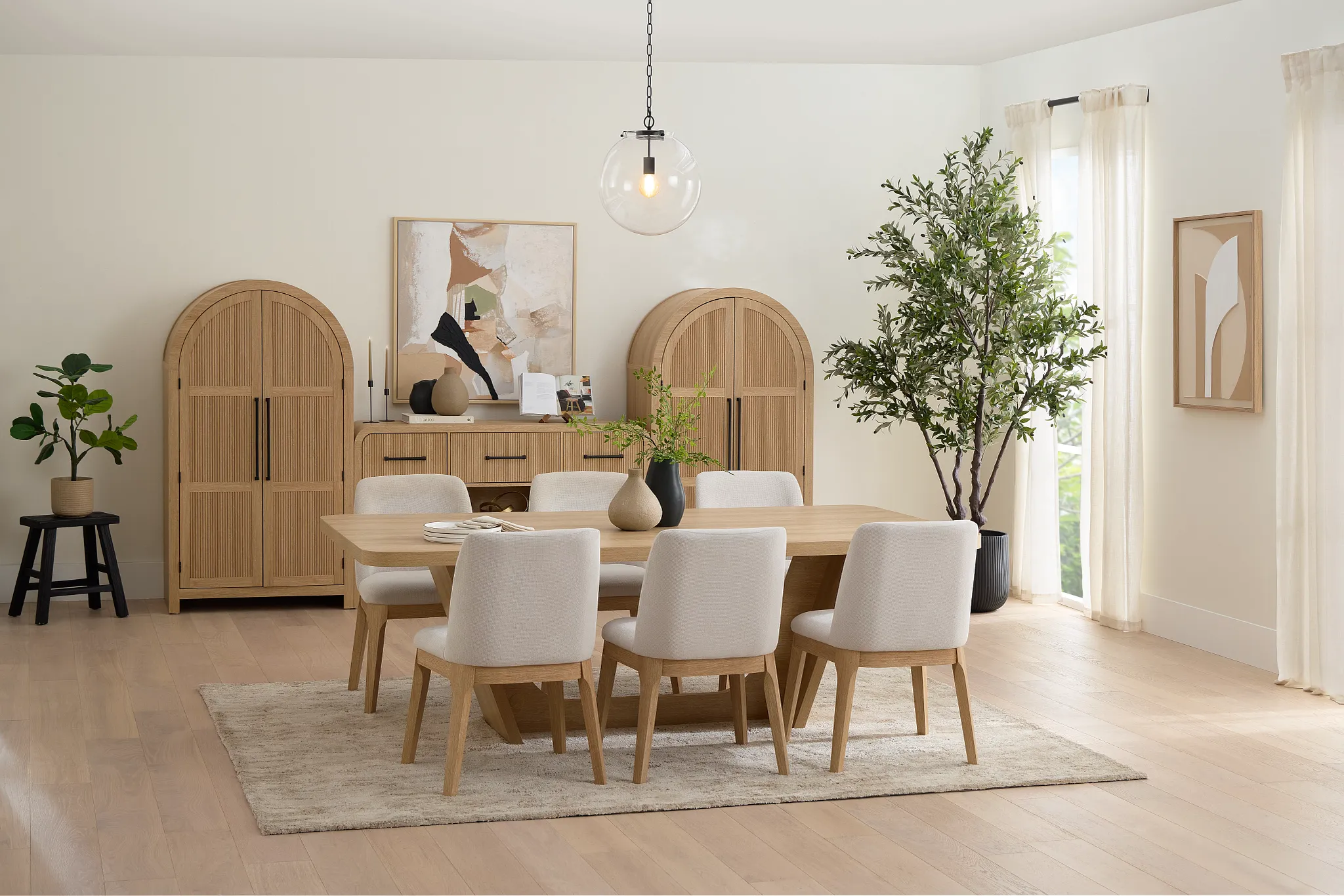 Lyndie Light Tone Round Table & 4 Upholstered Chairs
