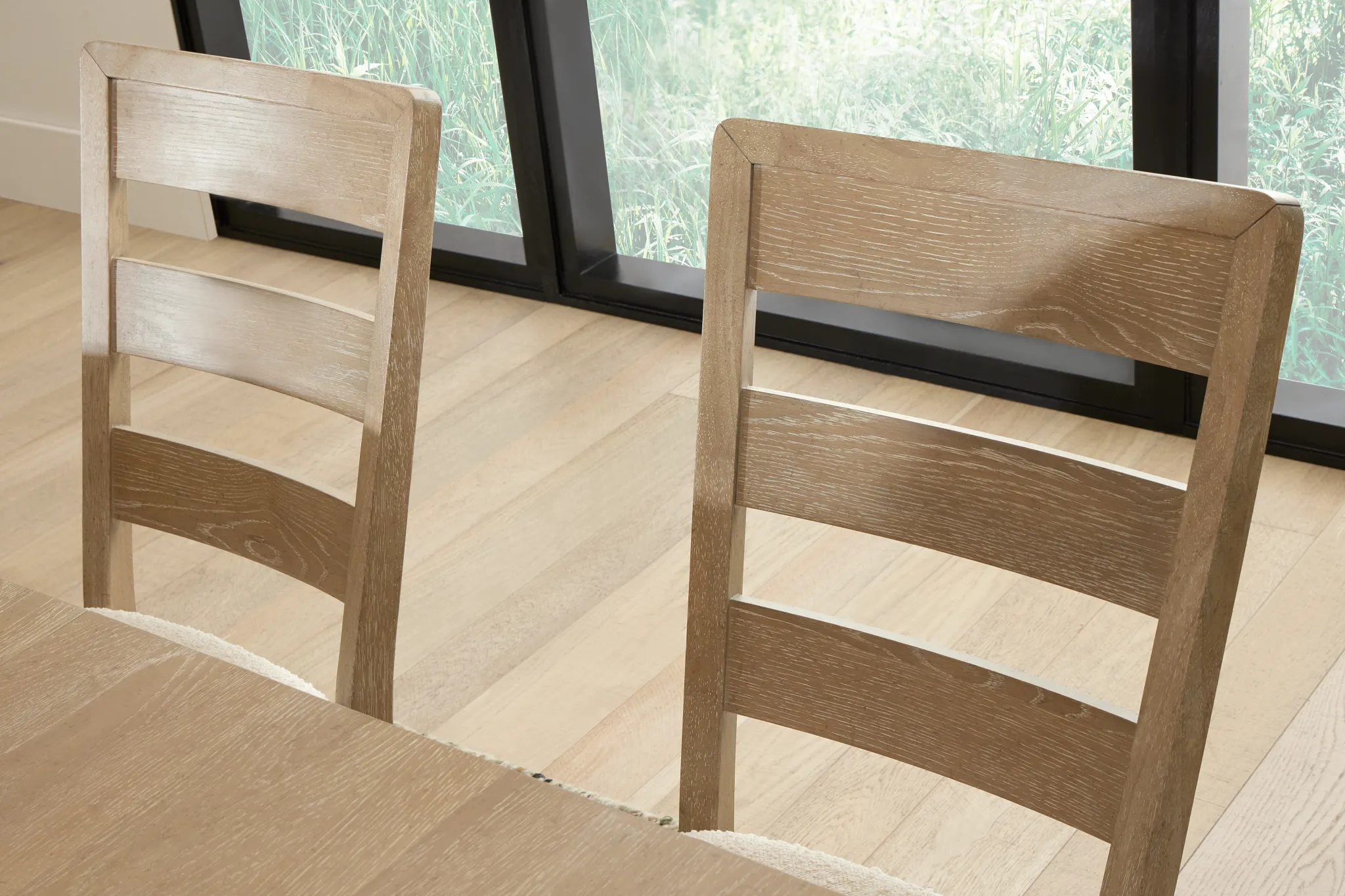 Alton Light Tone Rect Table & 4 Slat Chairs