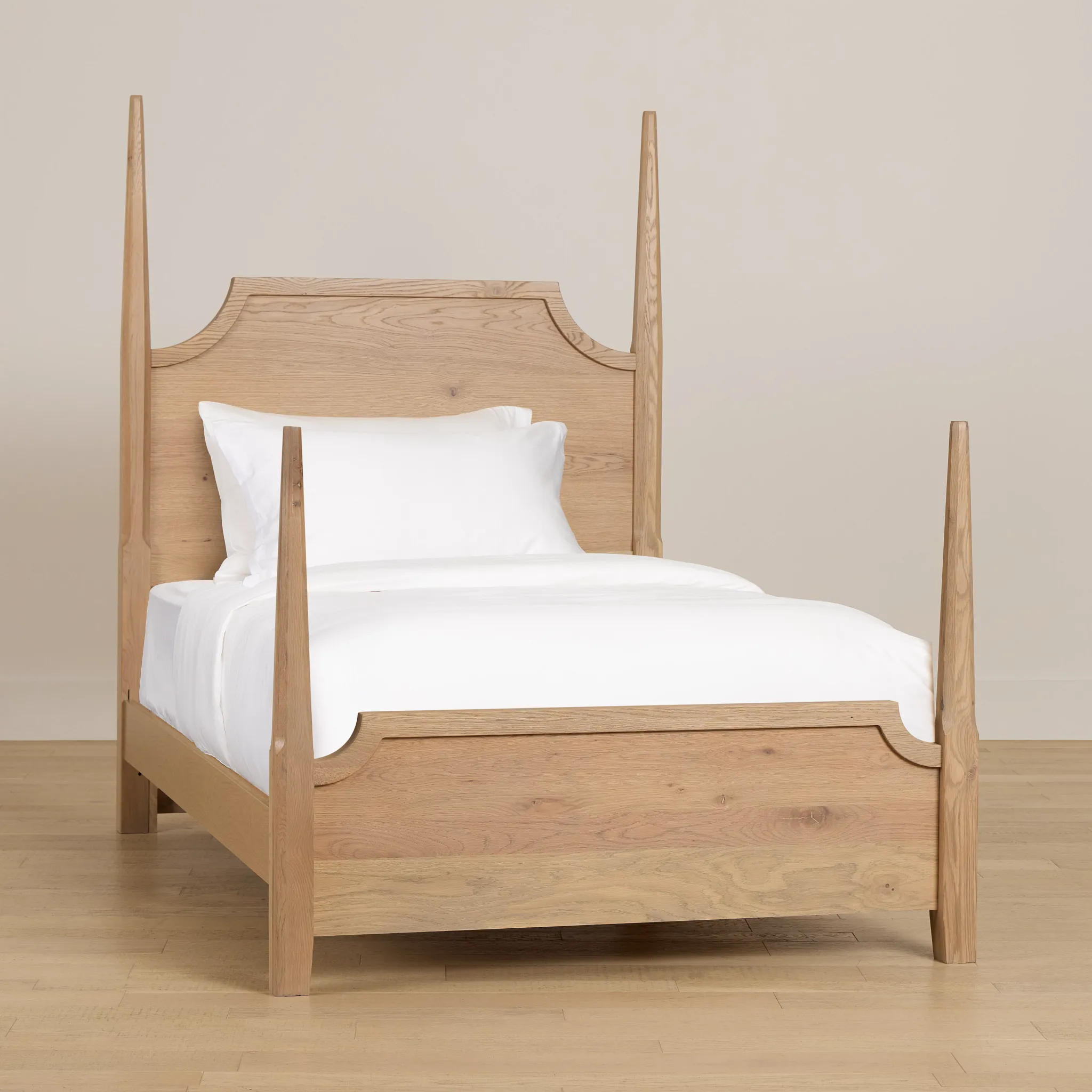 Carolina Light Tone Poster Bed