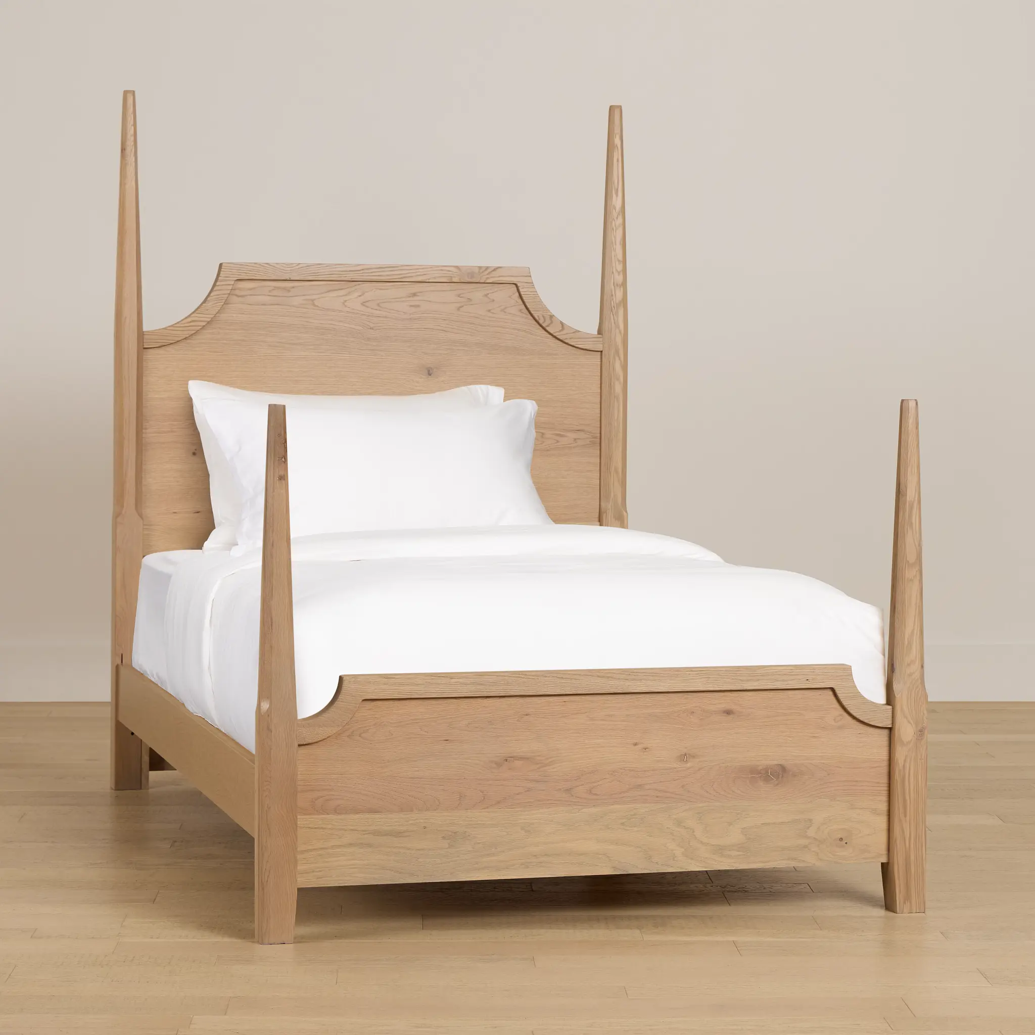 Carolina Light Tone Poster Bed Carolina Light Tone Poster Bed