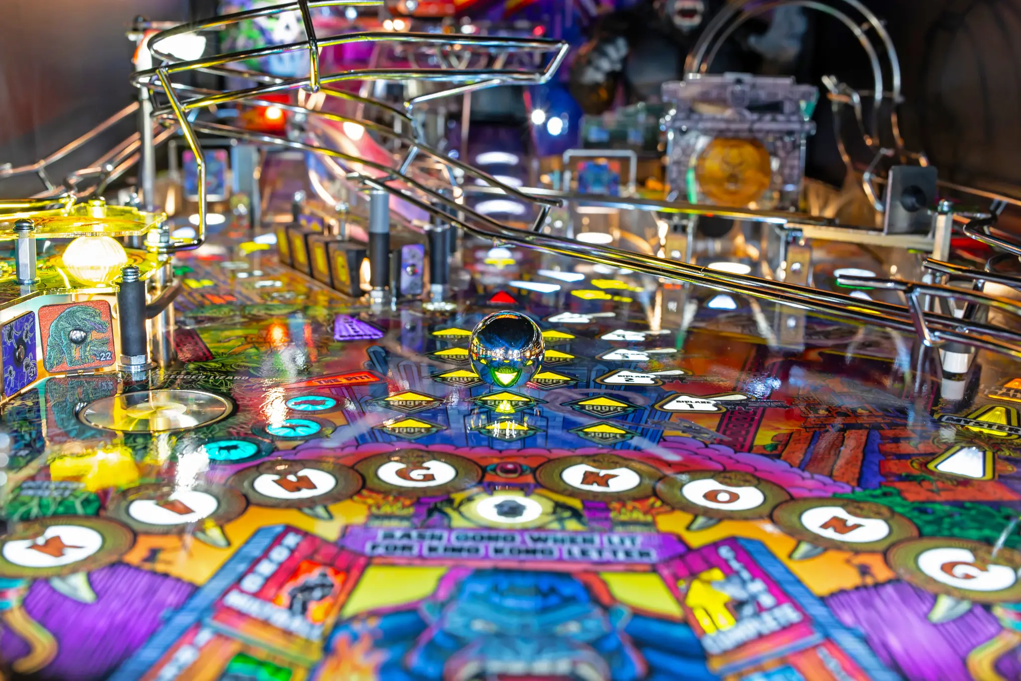 King Kong Premium Pinball Machine King Kong Premium Pinball Machine