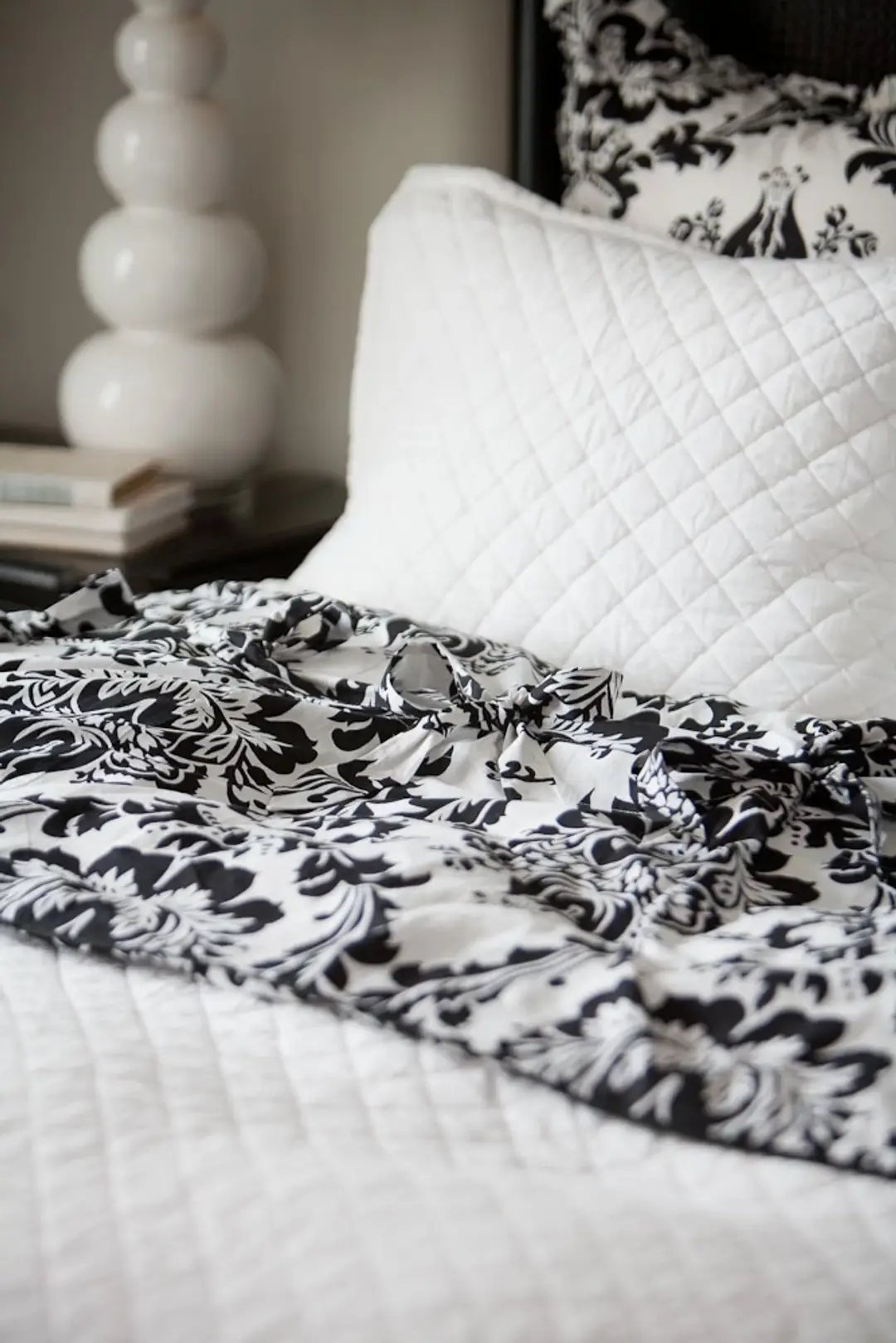 Damask Black Duvet Damask Black Duvet