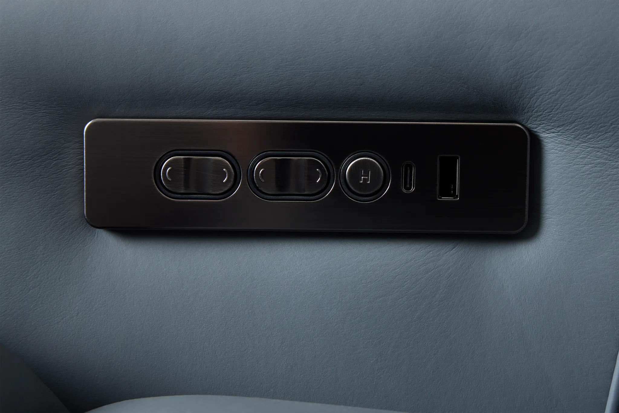 Summit Blue Lthr/vinyl Power Reclining Sofa W/ Power Headrest