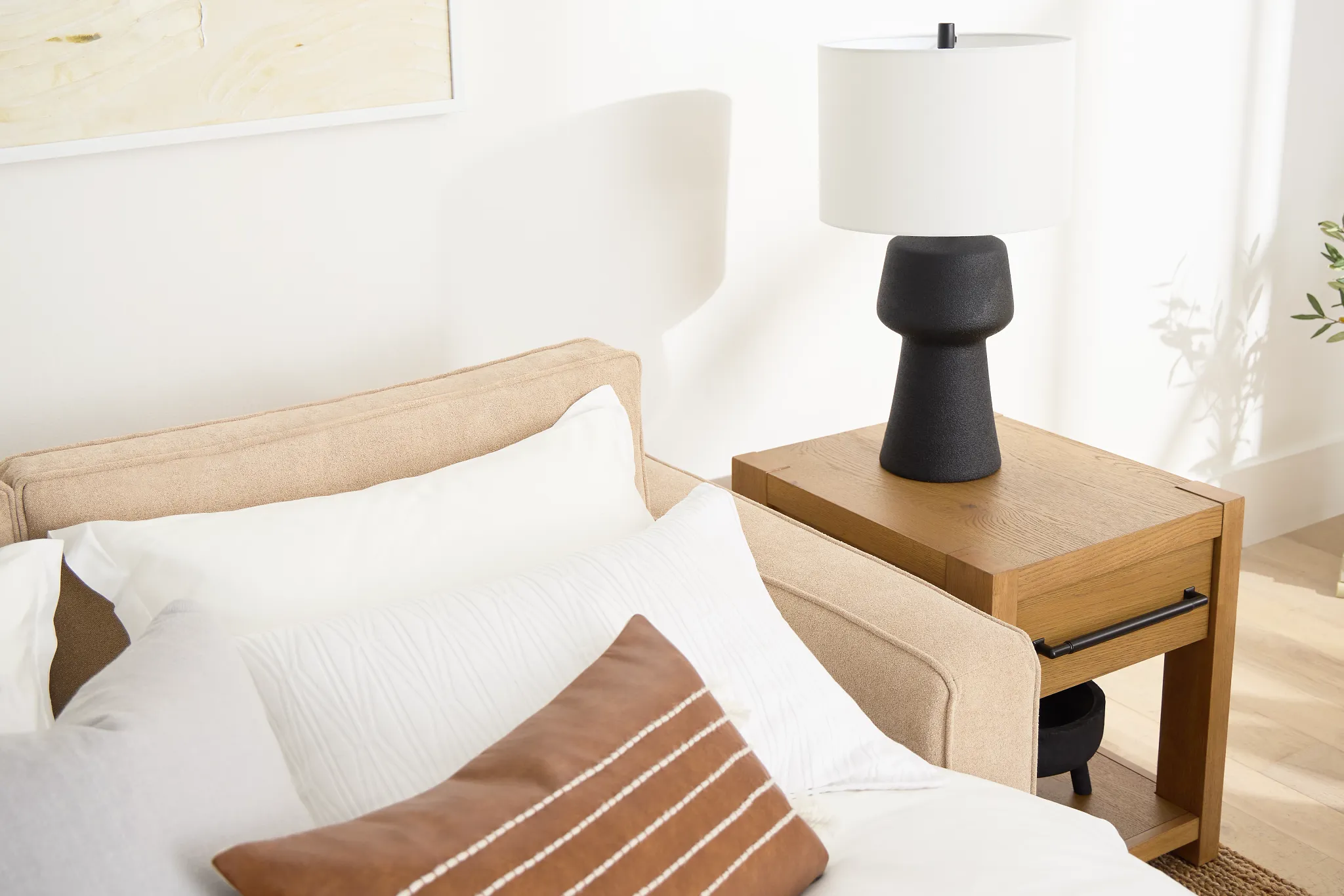 Miva Black Ceramic Table Lamp