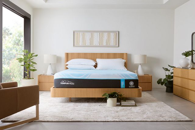 Tempur-pedic Tempur-luxebreeze 13" Medium Hybrid Mattress