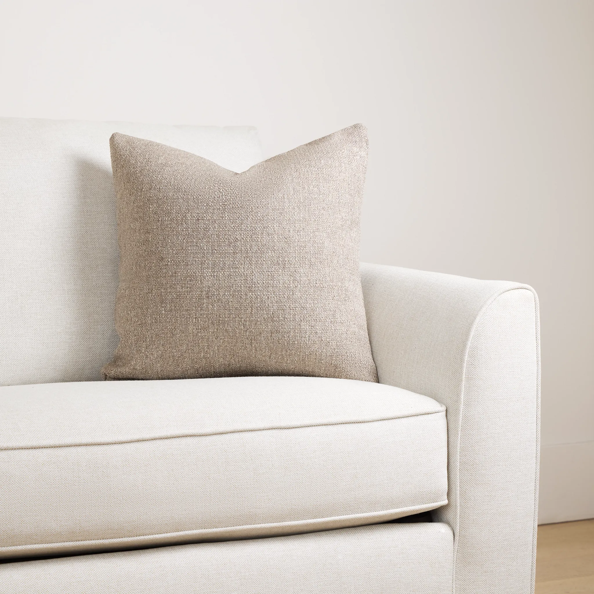 Sinclair Brown 20" Accent Pillow