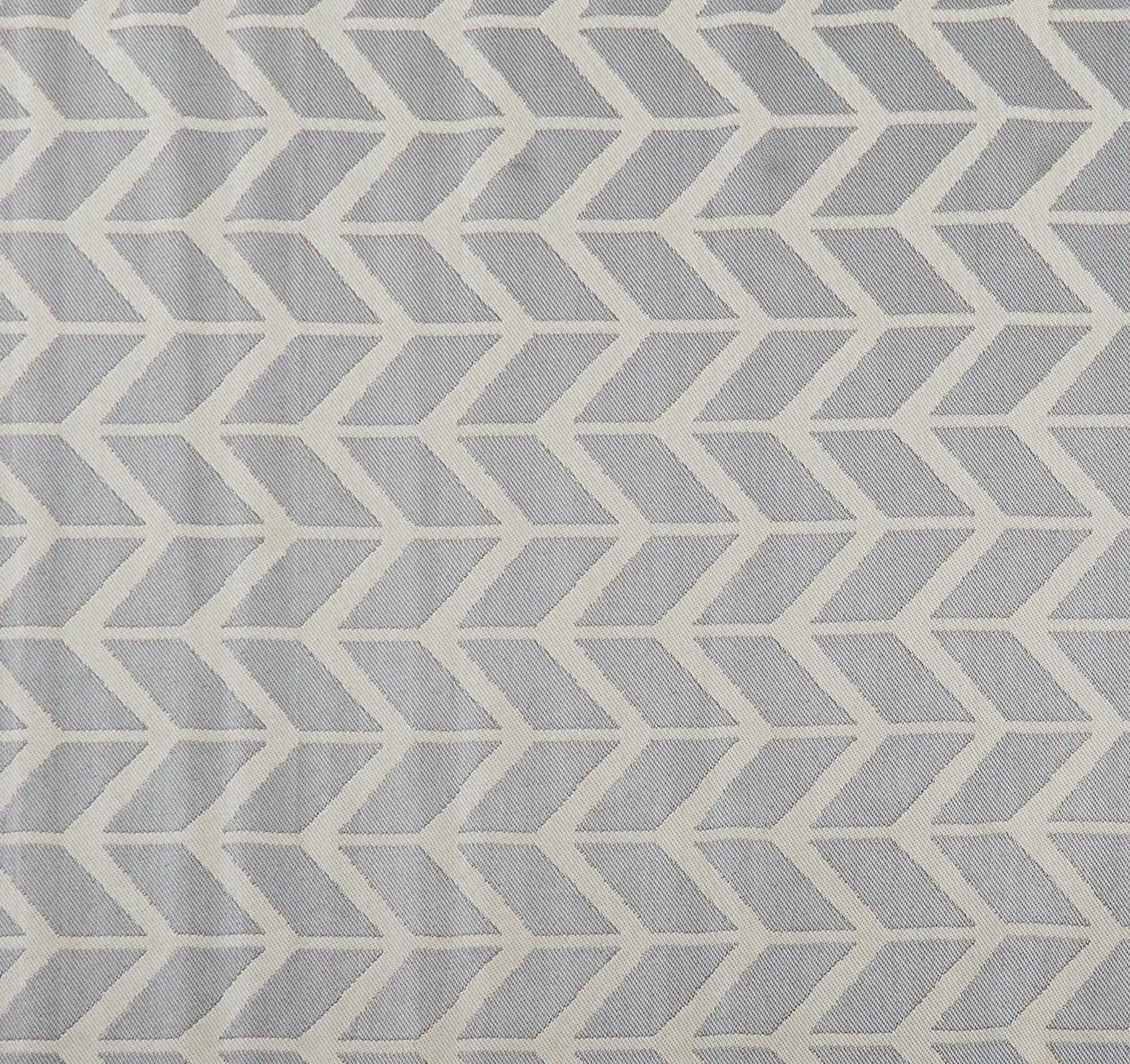 Simone Gray Indoor/outdoor 5x8 Area Rug Simone Gray Indoor/outdoor 5x8 Area Rug