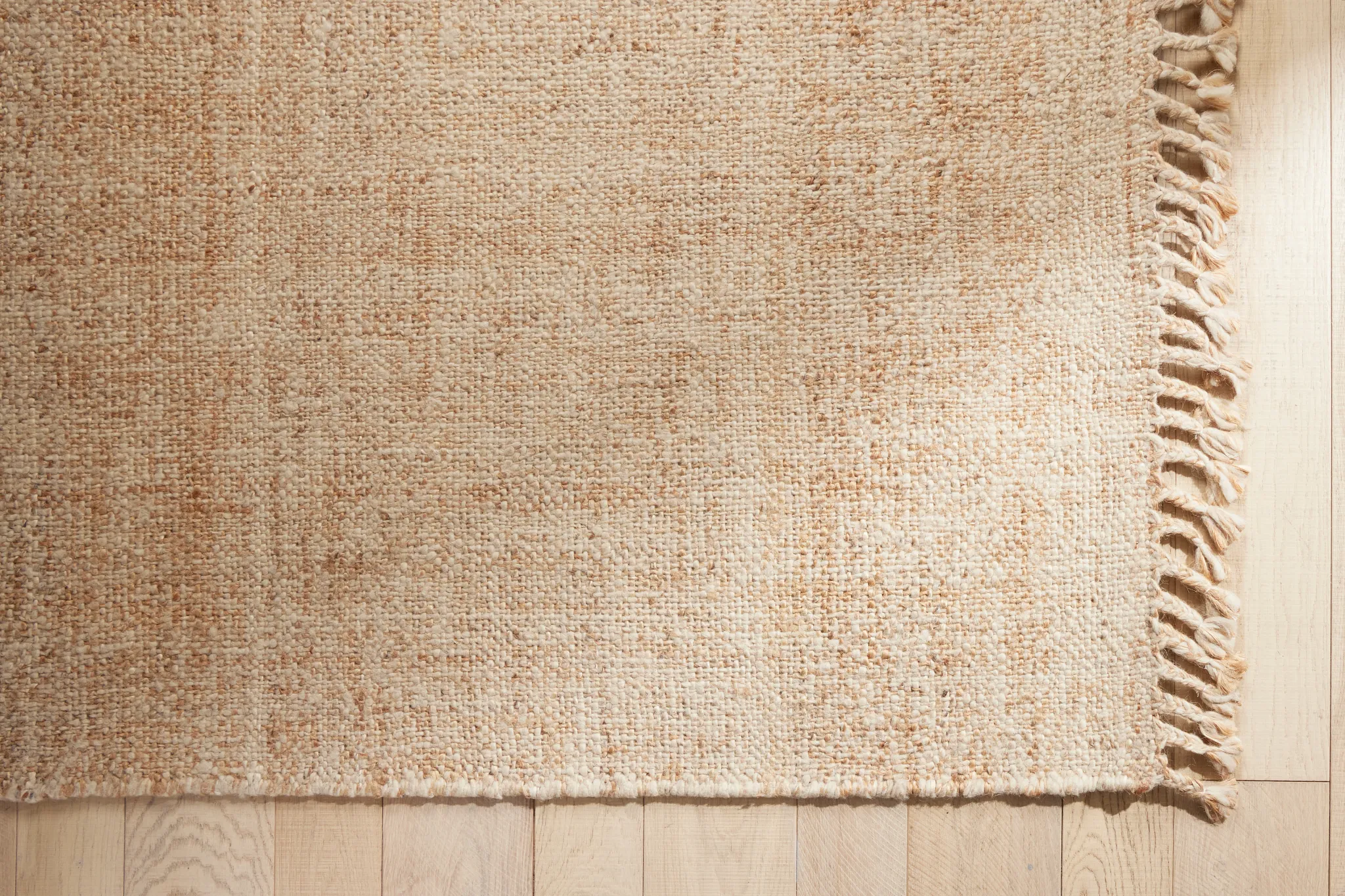 Nala White 8x10 Area Rug