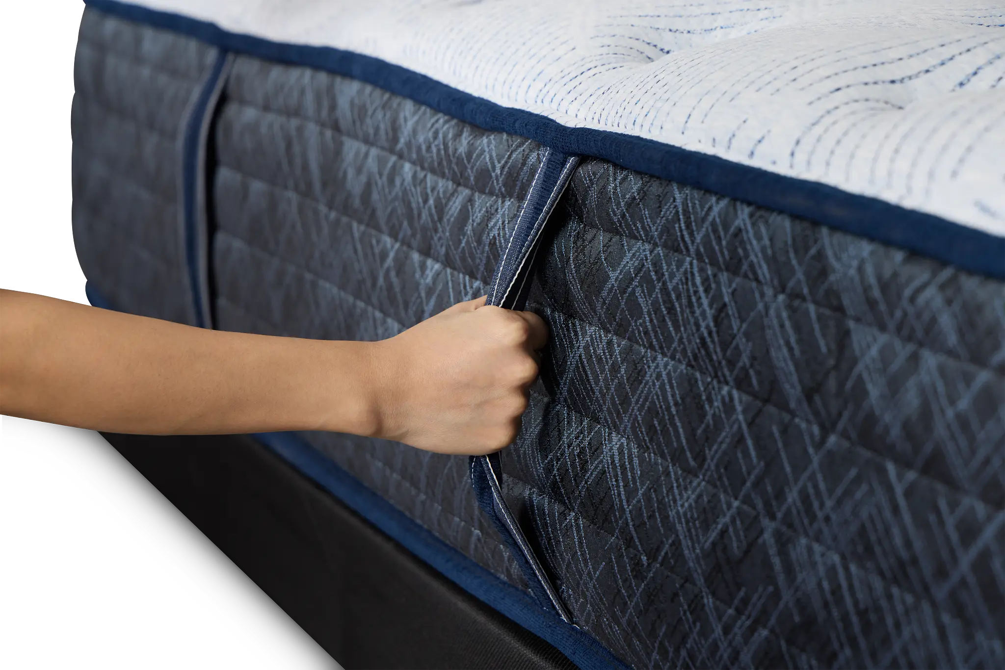 Serta Perfect Sleeper Blue Lagoon Nights 13.5" Plush Mattress Serta Perfect Sleeper Blue Lagoon Nights 13.5" Plush Mattress