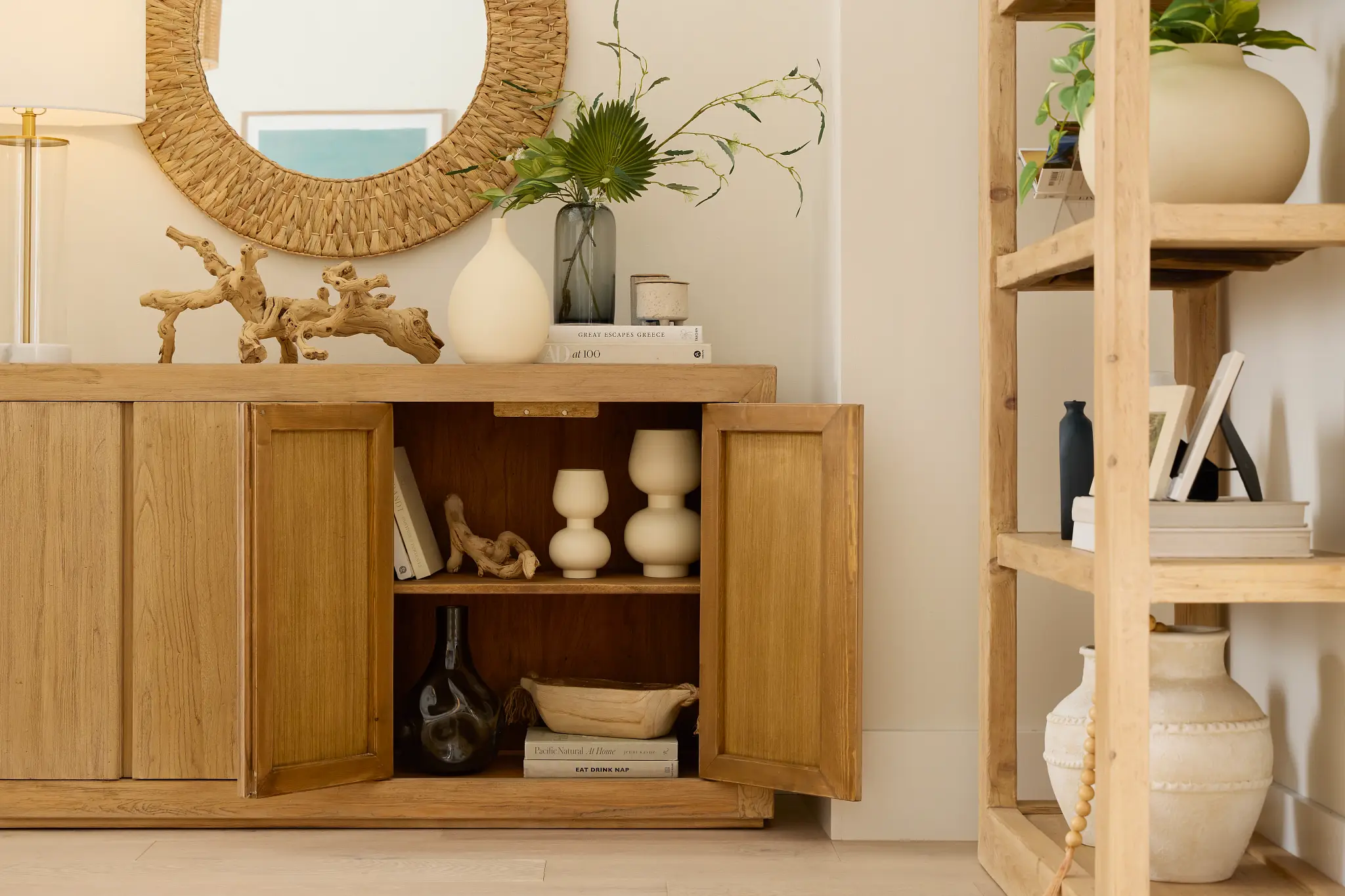 Soni Light Tone Four-door Cabinet Soni Light Tone Four-door Cabinet