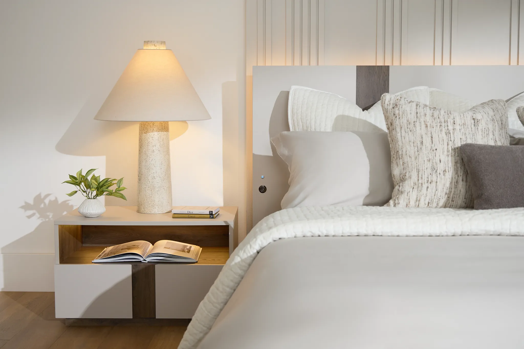 Brasilia Light Beige Platform Bed With Speaker