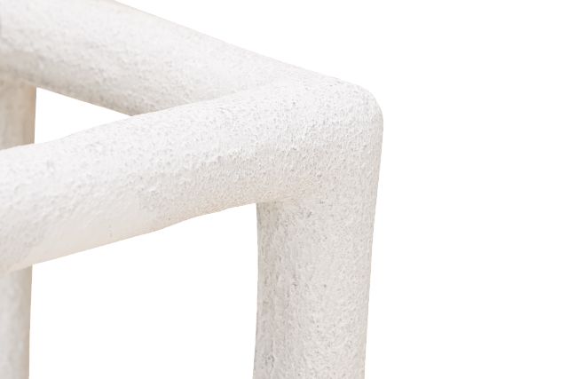 Mai White Medium Sculpture