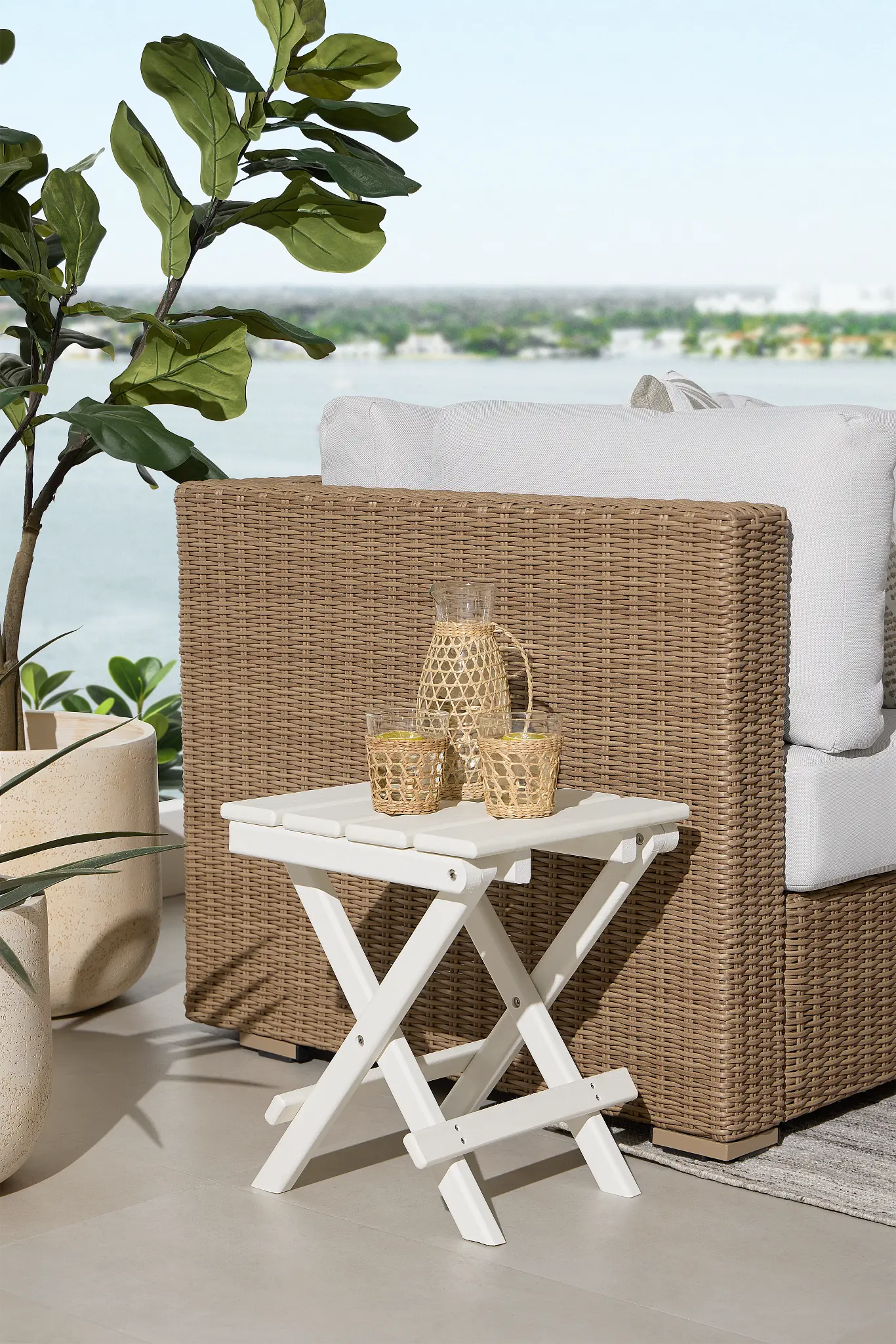 Cancun White End Table Cancun White End Table