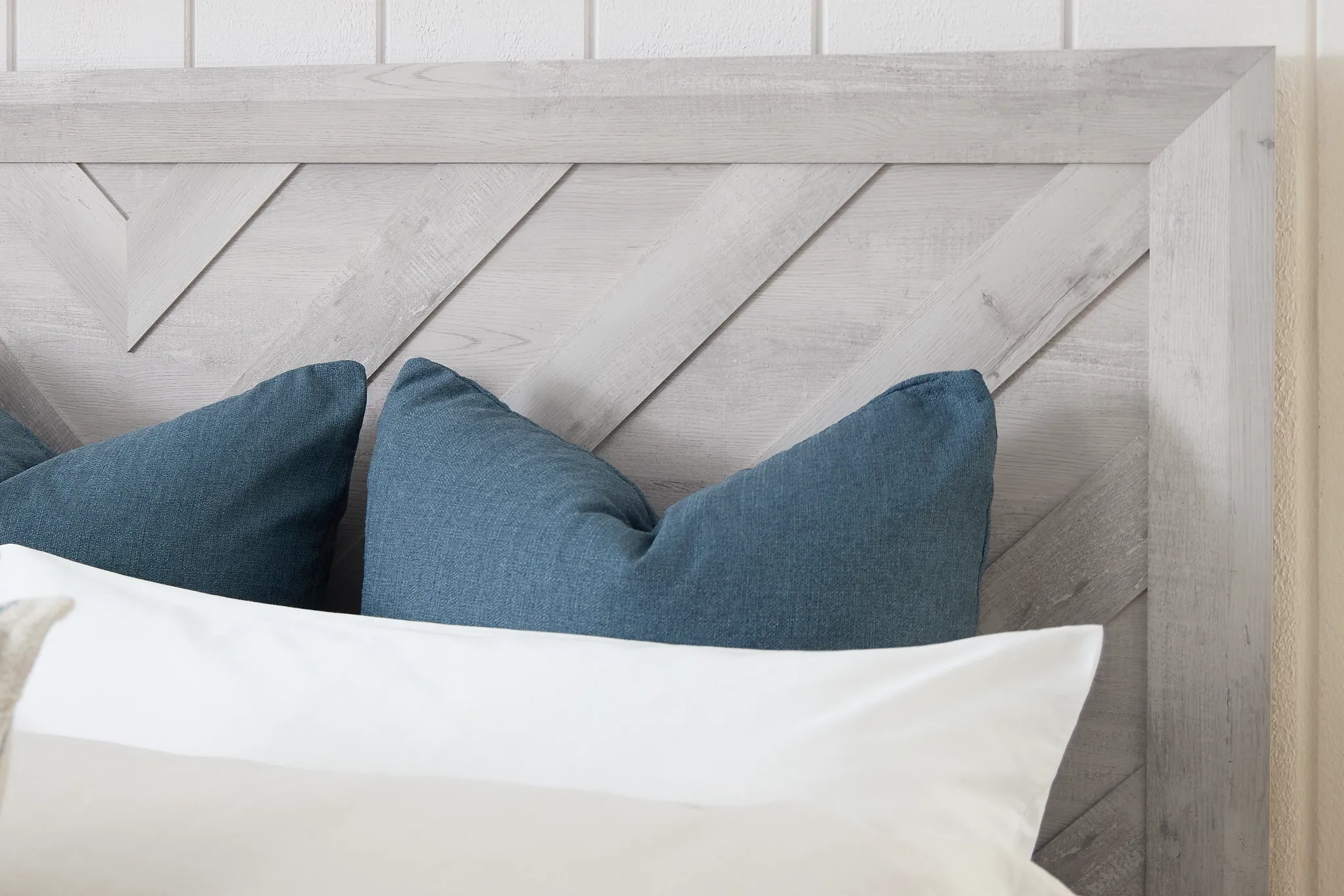 Delray White Panel Bed