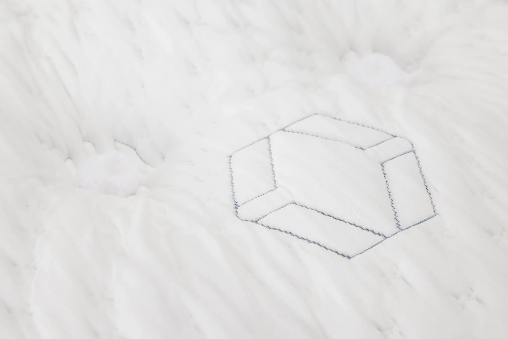 Aireloom Timeless Odyssey Luxetop M1 Plush Low-profile Mattress Set Aireloom Timeless Odyssey Luxetop M1 Plush Low-profile Mattress Set
