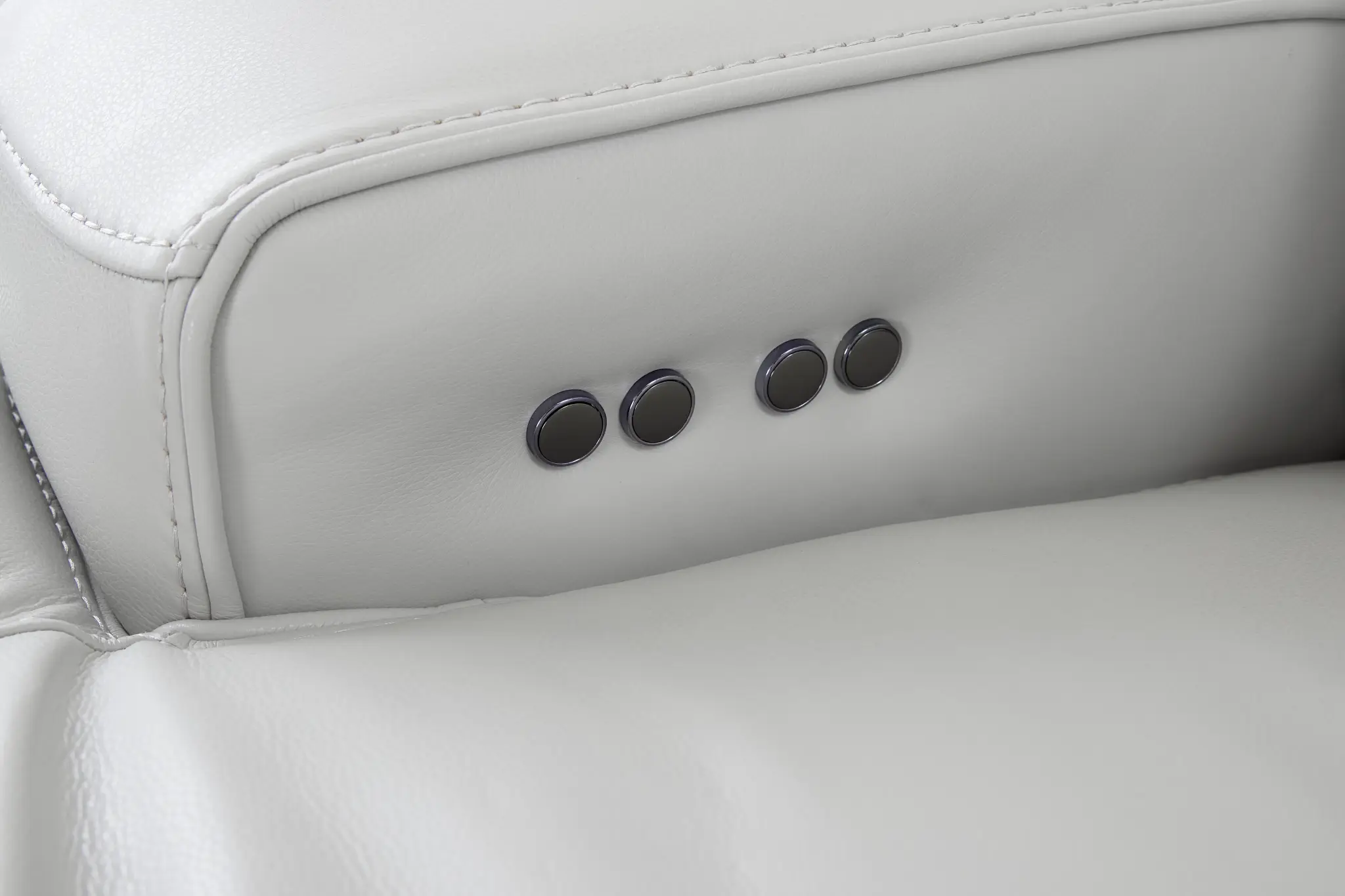 Reign Gray Lthr/vinyl Large Triple Power Reclining Two-arm Sectional Reign Gray Lthr/vinyl Large Triple Power Reclining Two-arm Sectional