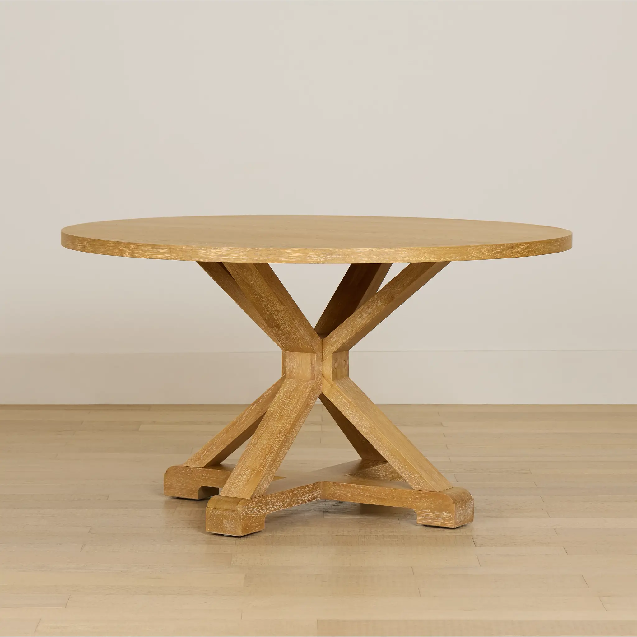 Nantucket Light Tone Round Table Nantucket Light Tone Round Table