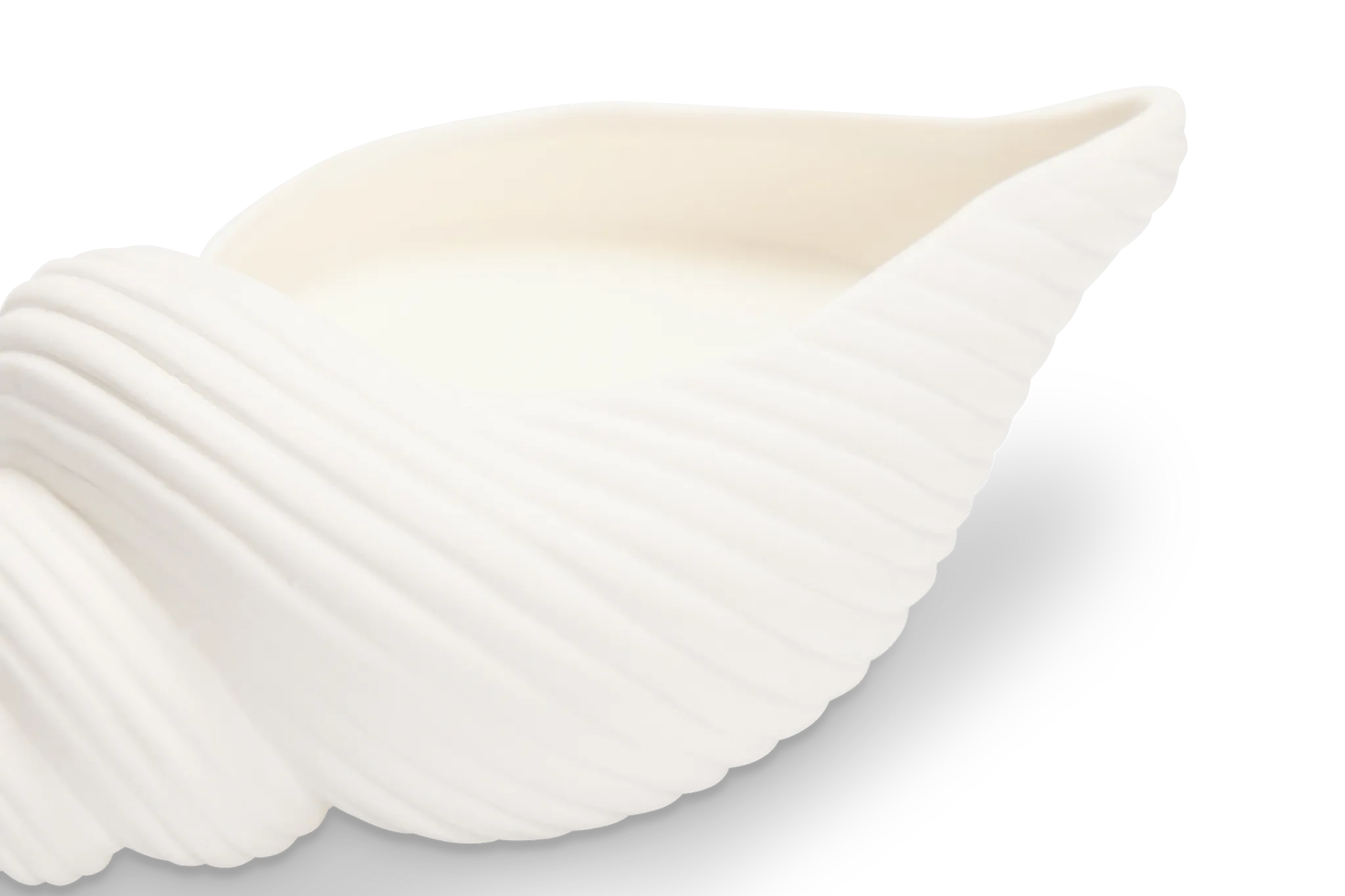 Shelda White Scented Candle