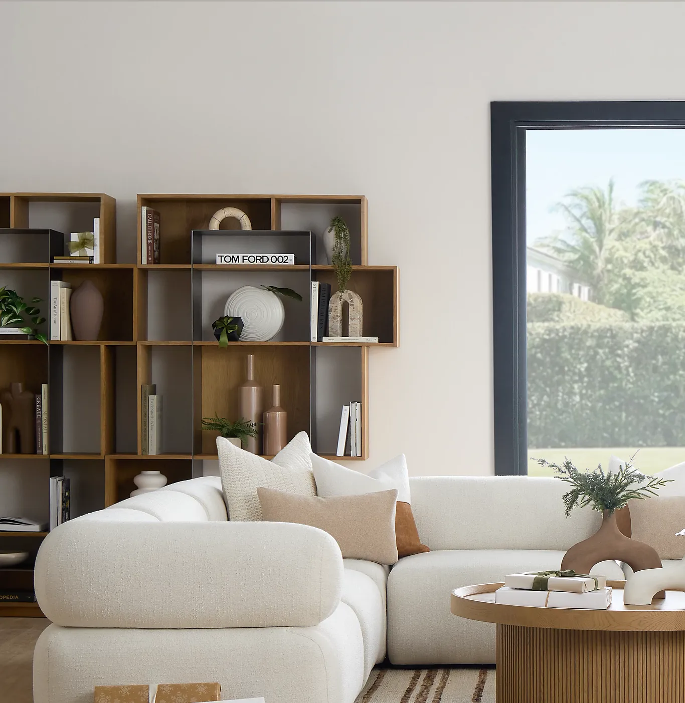 Festive Living Room Seating: Sofas and Sectionals for Holiday Comfort