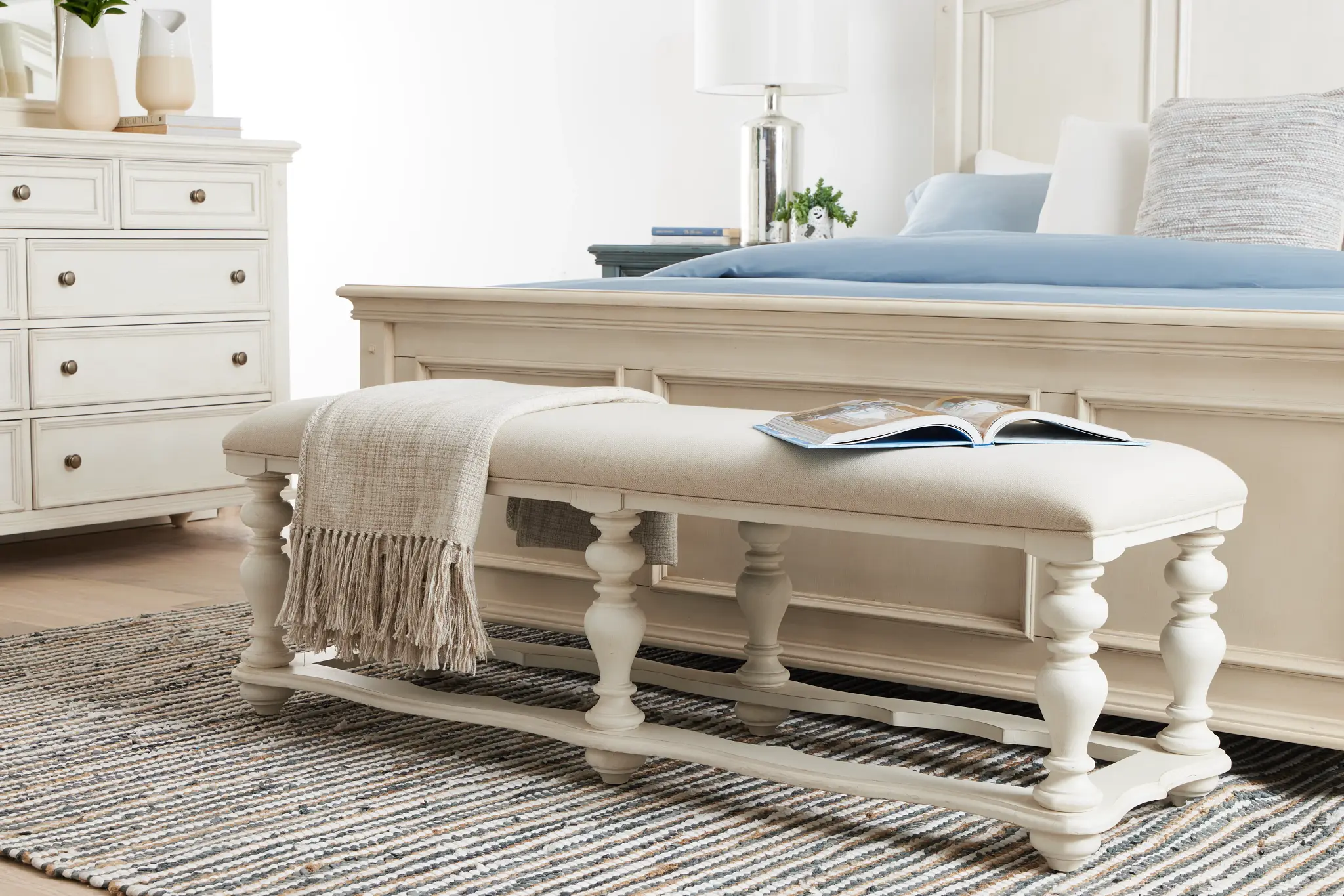 Savannah Ivory Panel Bed Savannah Ivory Panel Bed