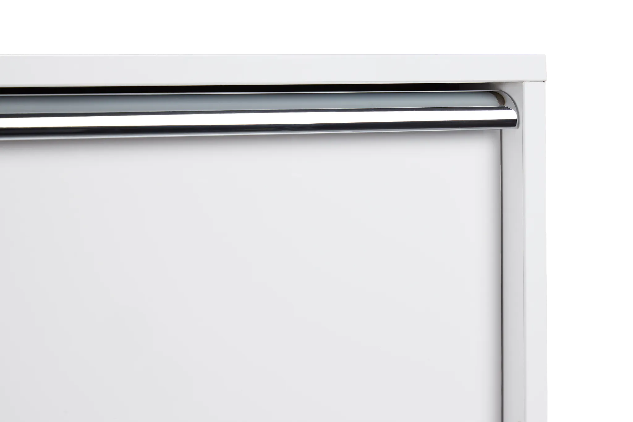 Doral White 5-drawer Chest