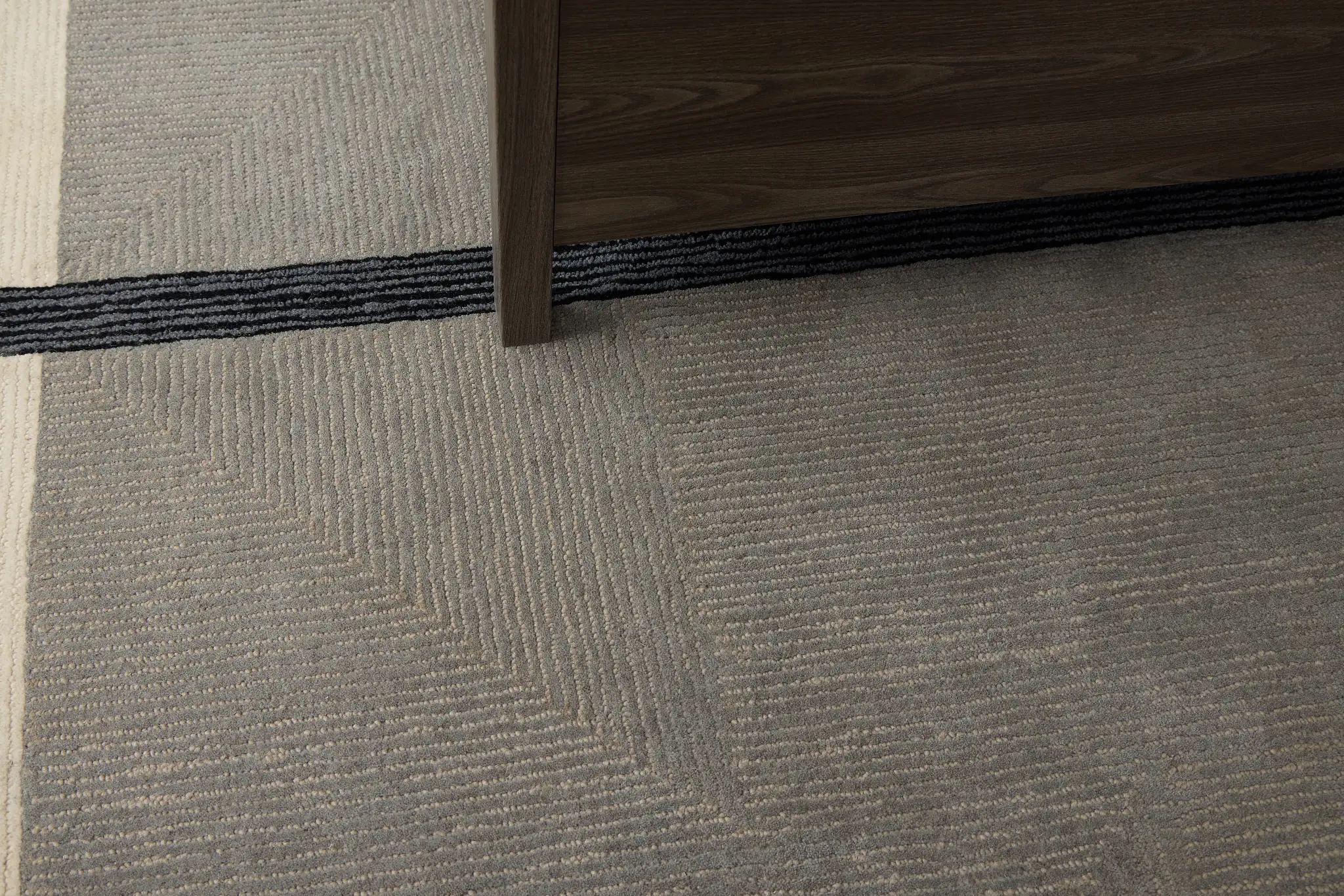 Linesi Dark Gray 8x10 Area Rug Linesi Dark Gray 8x10 Area Rug