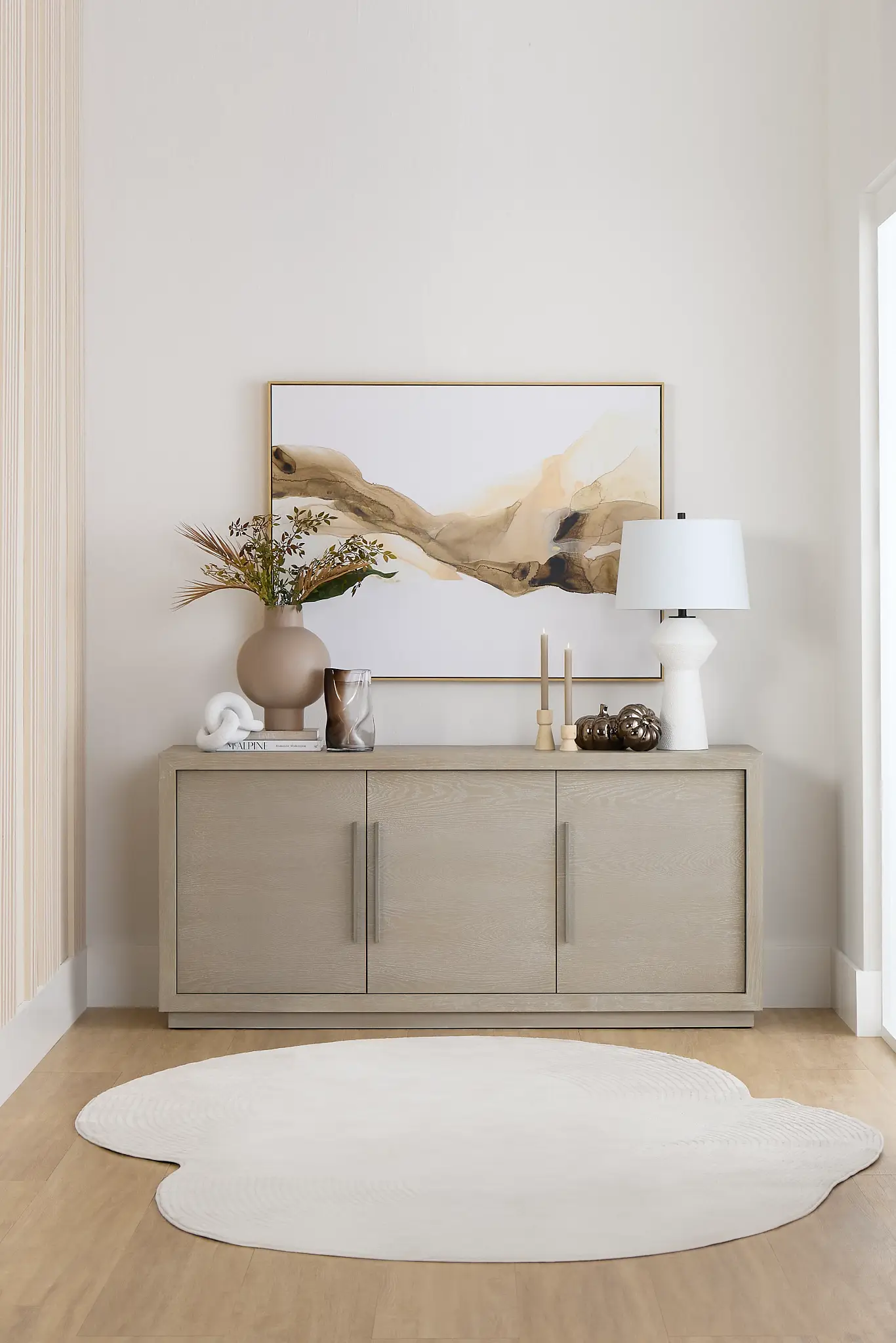 6. Smart Storage = Less Clutter, More Comfort