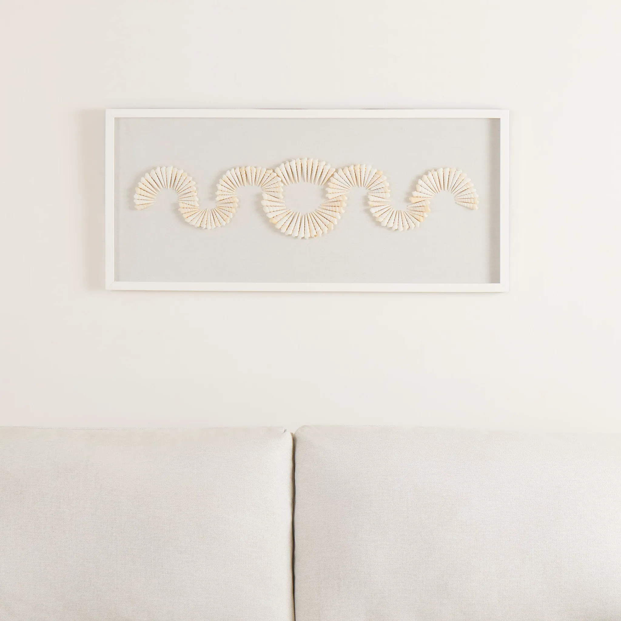 Atlantis White Shadowbox