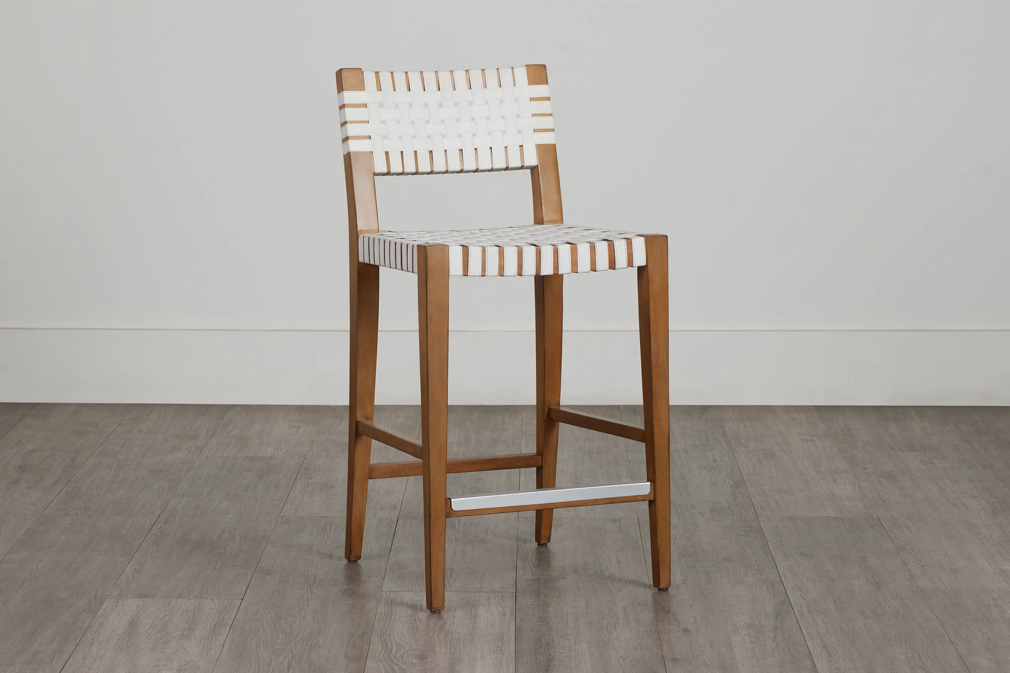 Avila White Faux Lthr 24" Woven Barstool