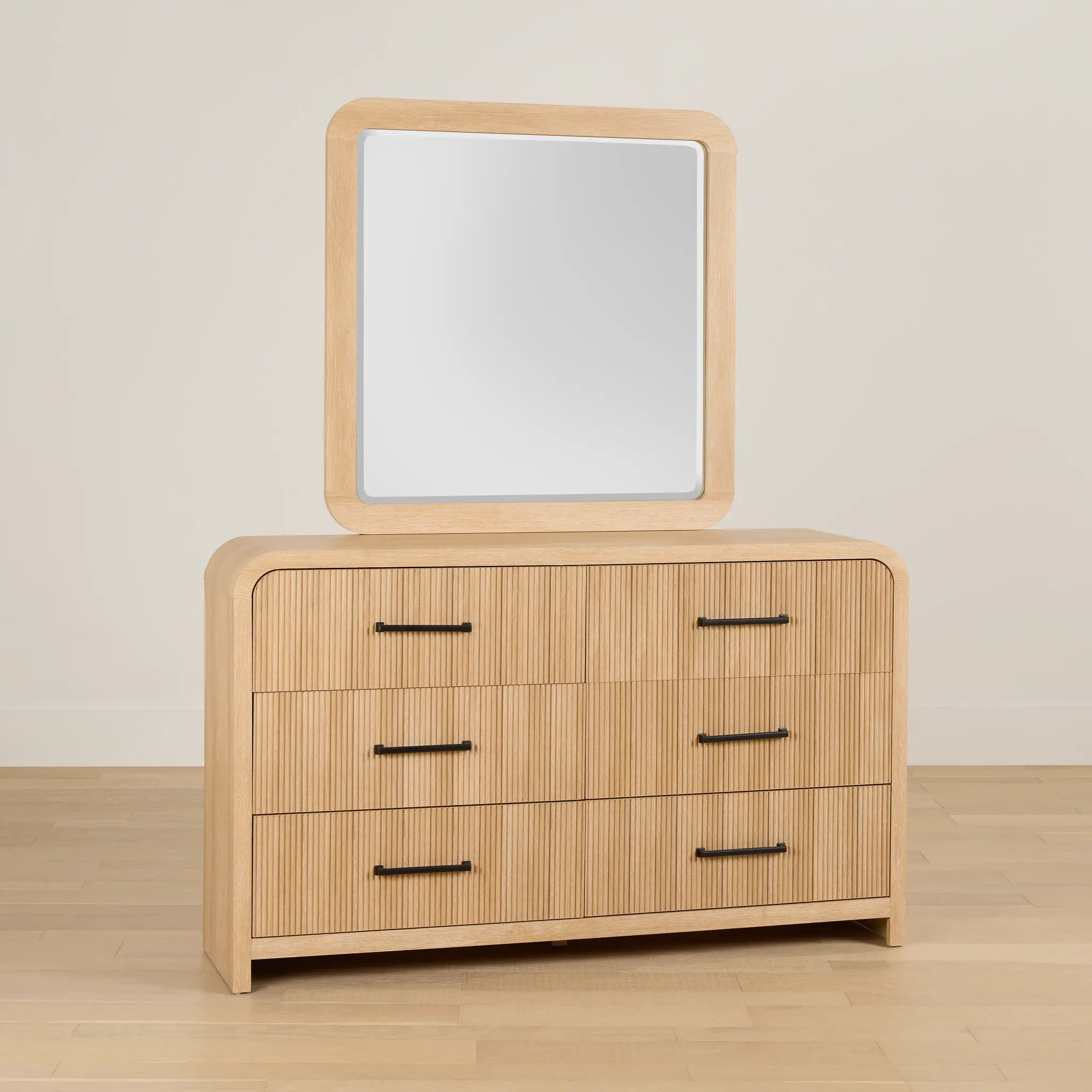 Lyndie Light Tone Dresser & Mirror Lyndie Light Tone Dresser & Mirror