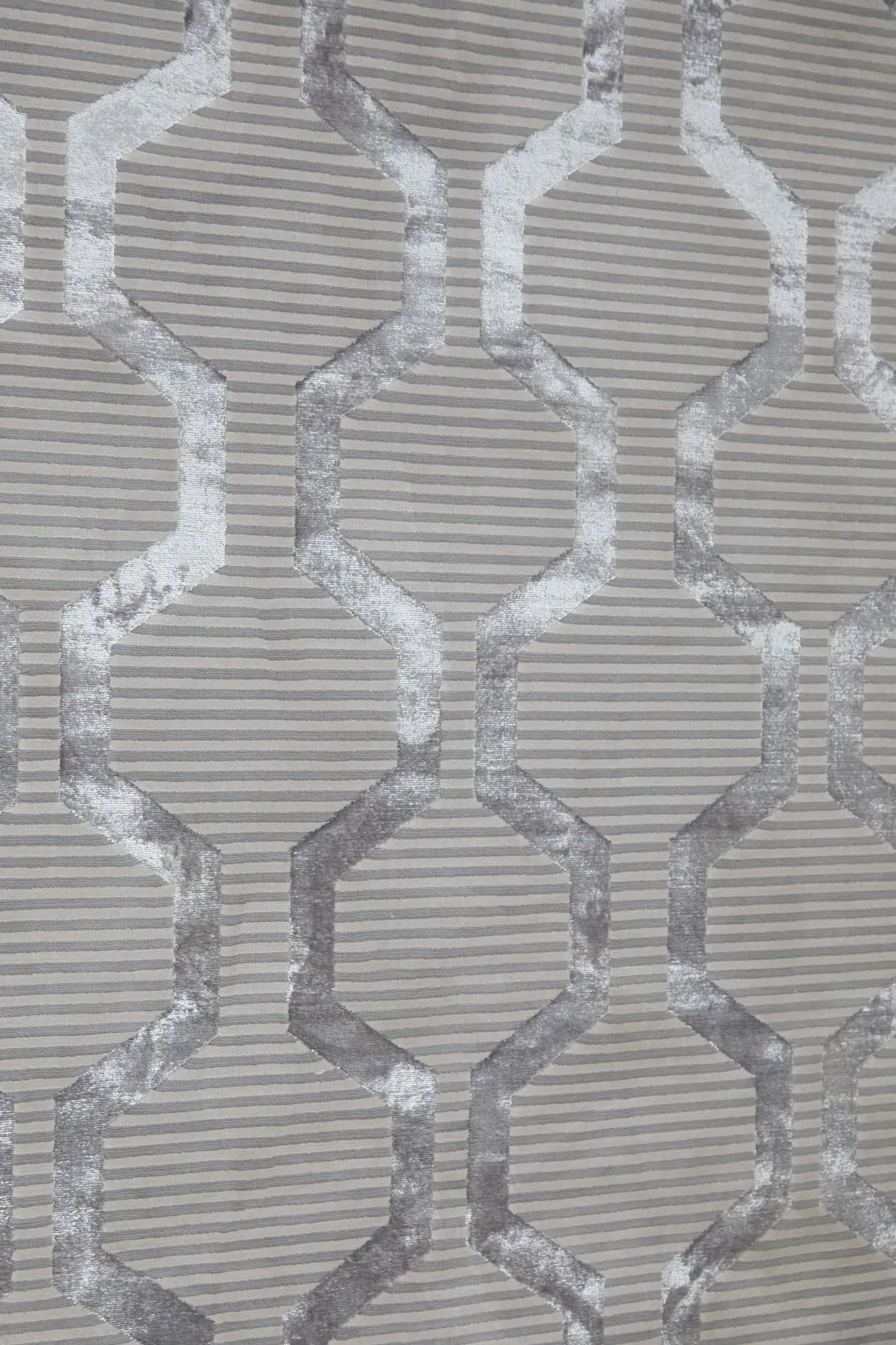 Faye Light Gray 8x10 Area Rug Faye Light Gray 8x10 Area Rug