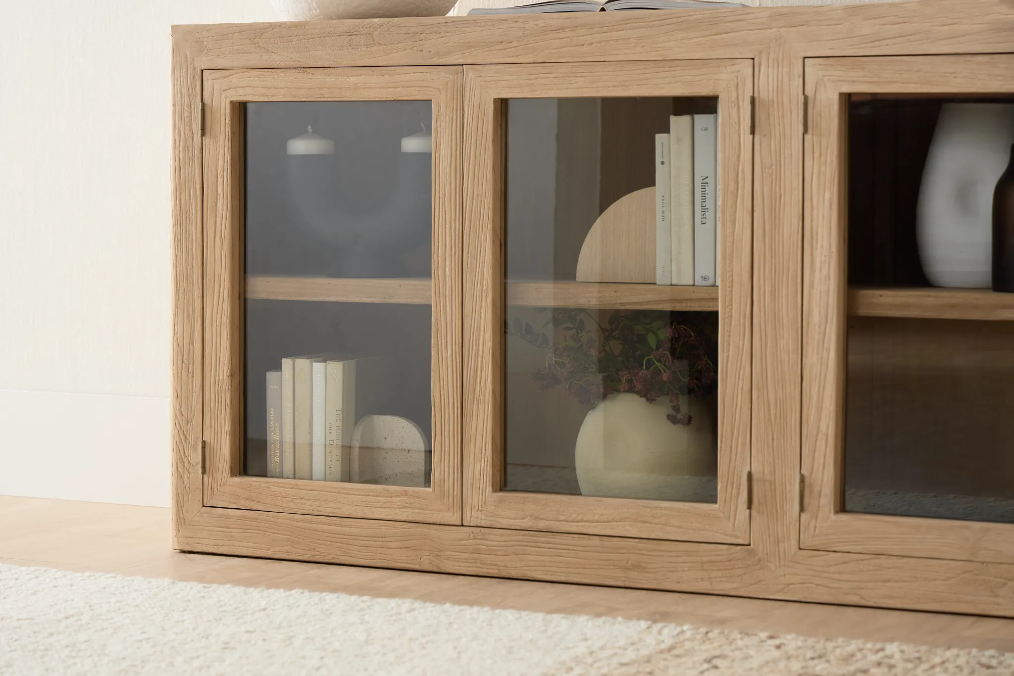 Lipp Light Tone 4 Door Cabinet