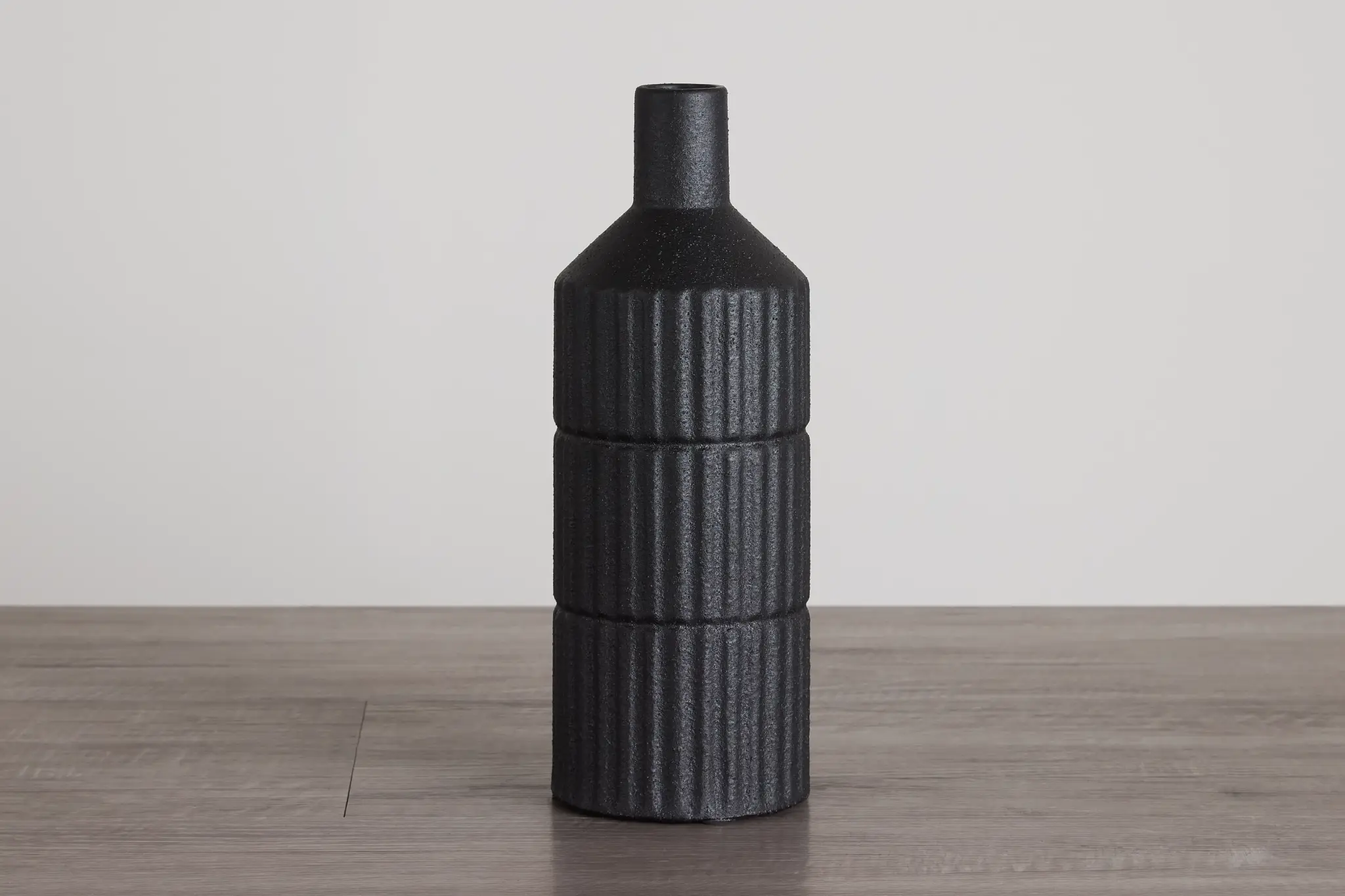 Desta Black Medium Vase Desta Black Medium Vase