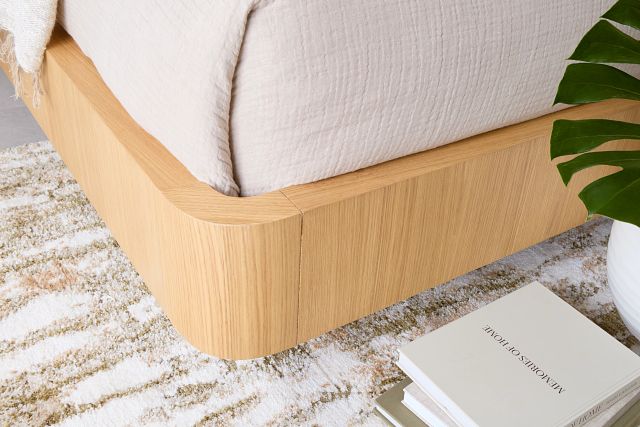 Nomad Light Tone Shelter Bed