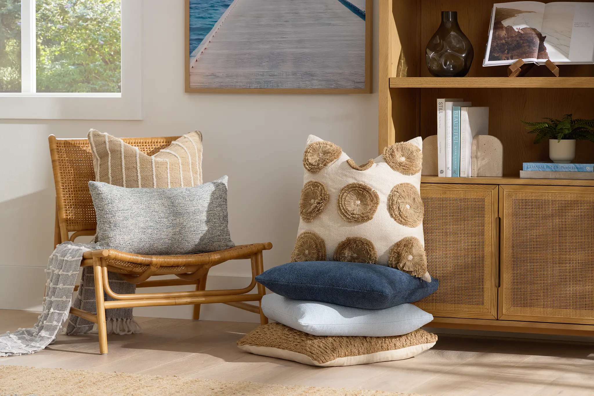 Pillows and Throws for Seasonal Updates