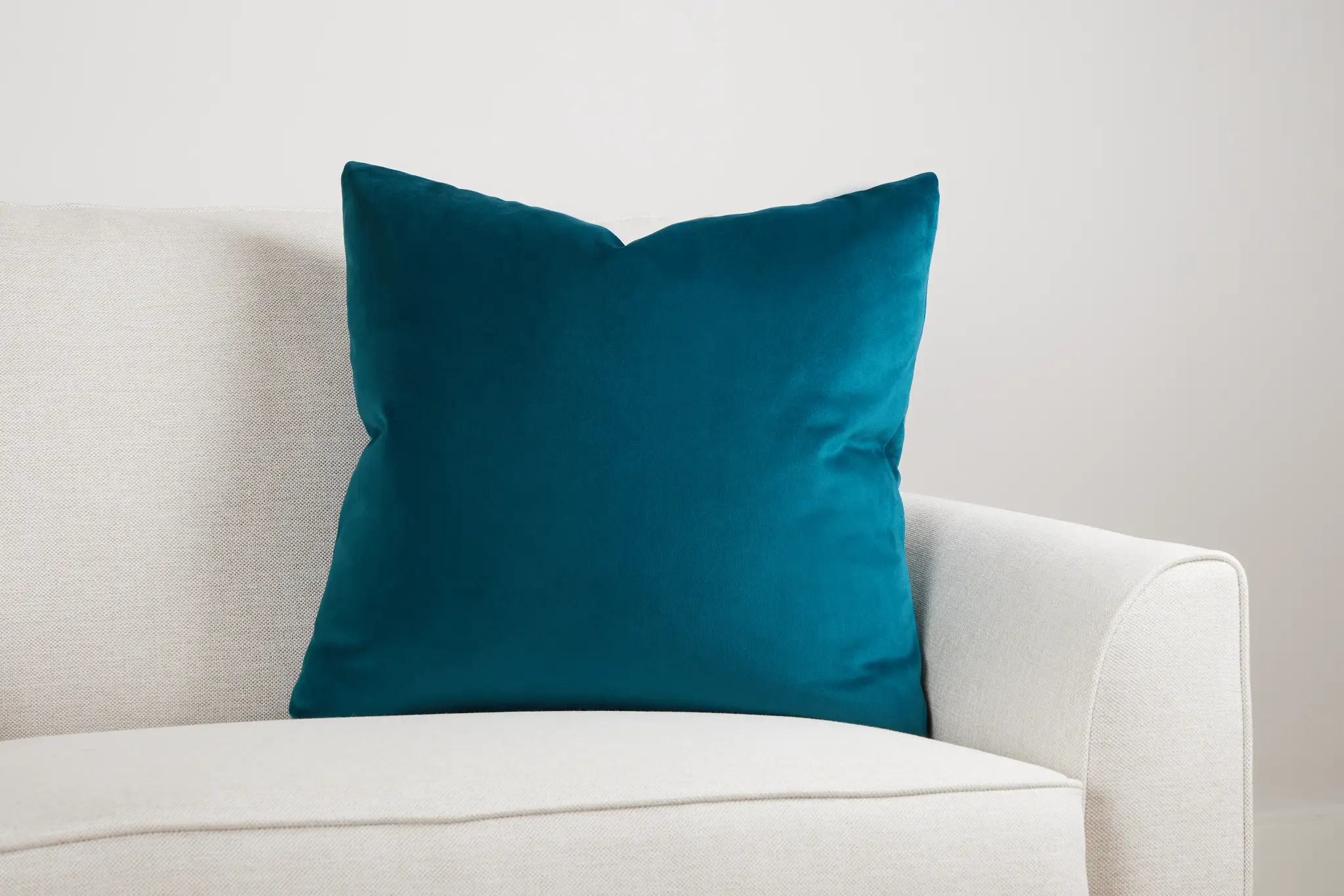 Reign Teal 22" Accent Pillow Reign Teal 22" Accent Pillow