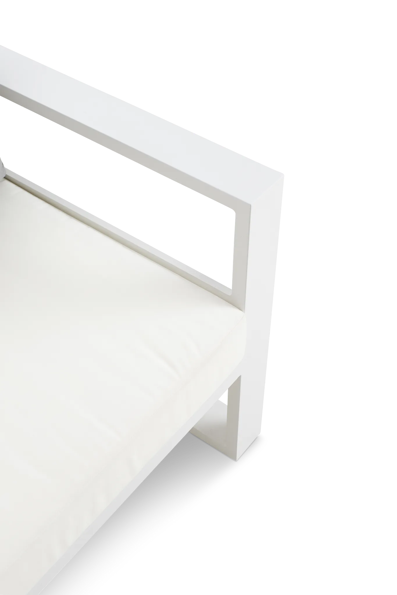 Lisbon White Aluminum Chair