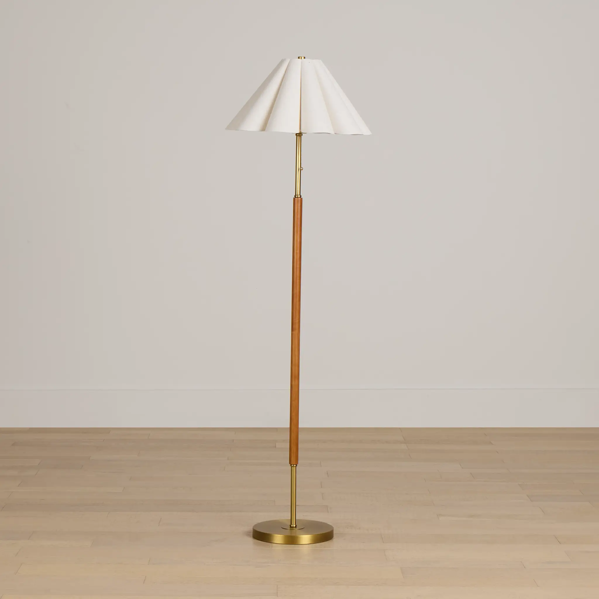 Oskar Gold Metal Floor Lamp Oskar Gold Metal Floor Lamp
