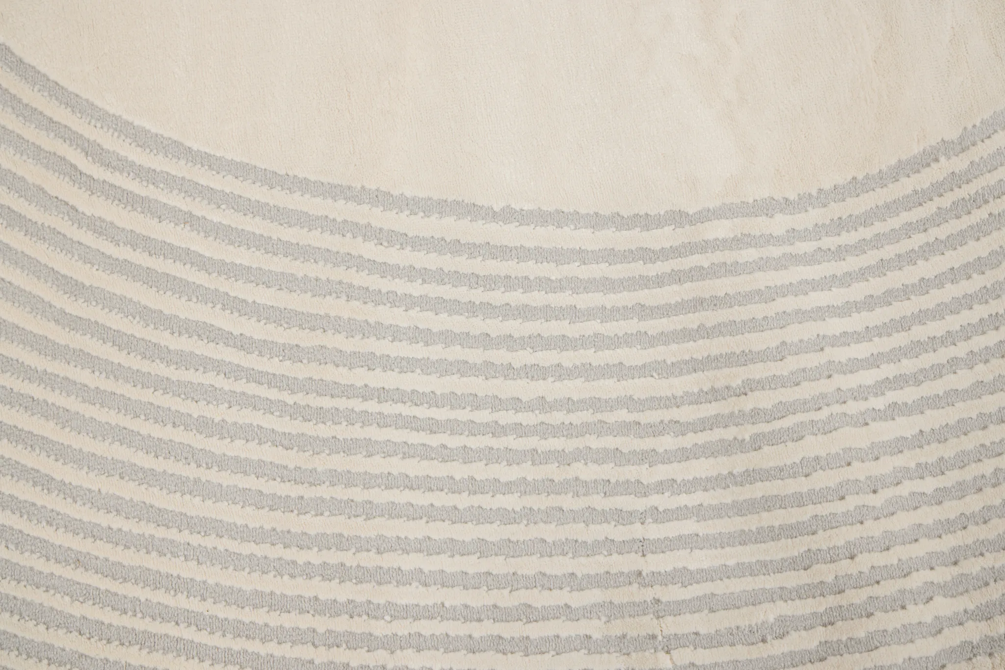 Anat Gray 9x13 Area Rug