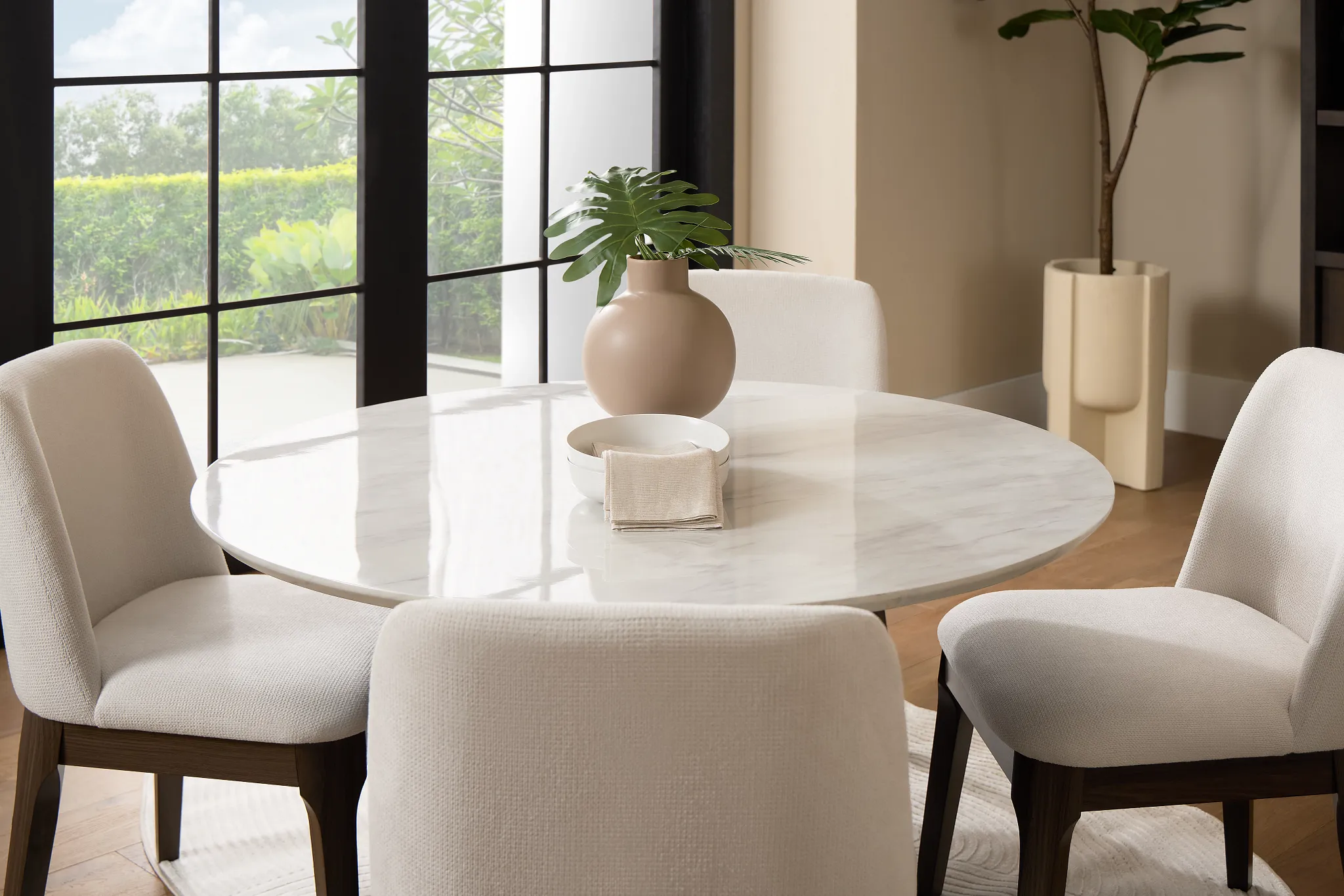 Camden Two-tone Round Table