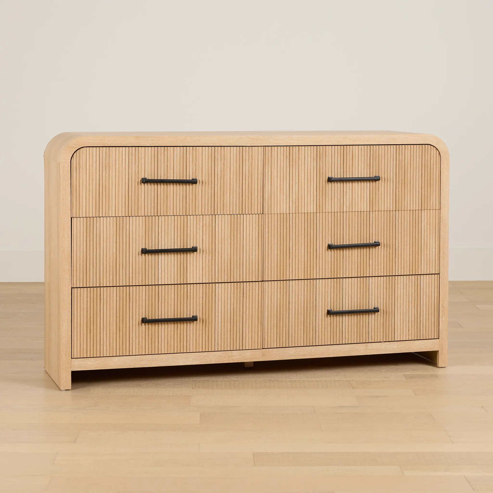 Lyndie LIGHT TONE Dresser Lyndie LIGHT TONE Dresser
