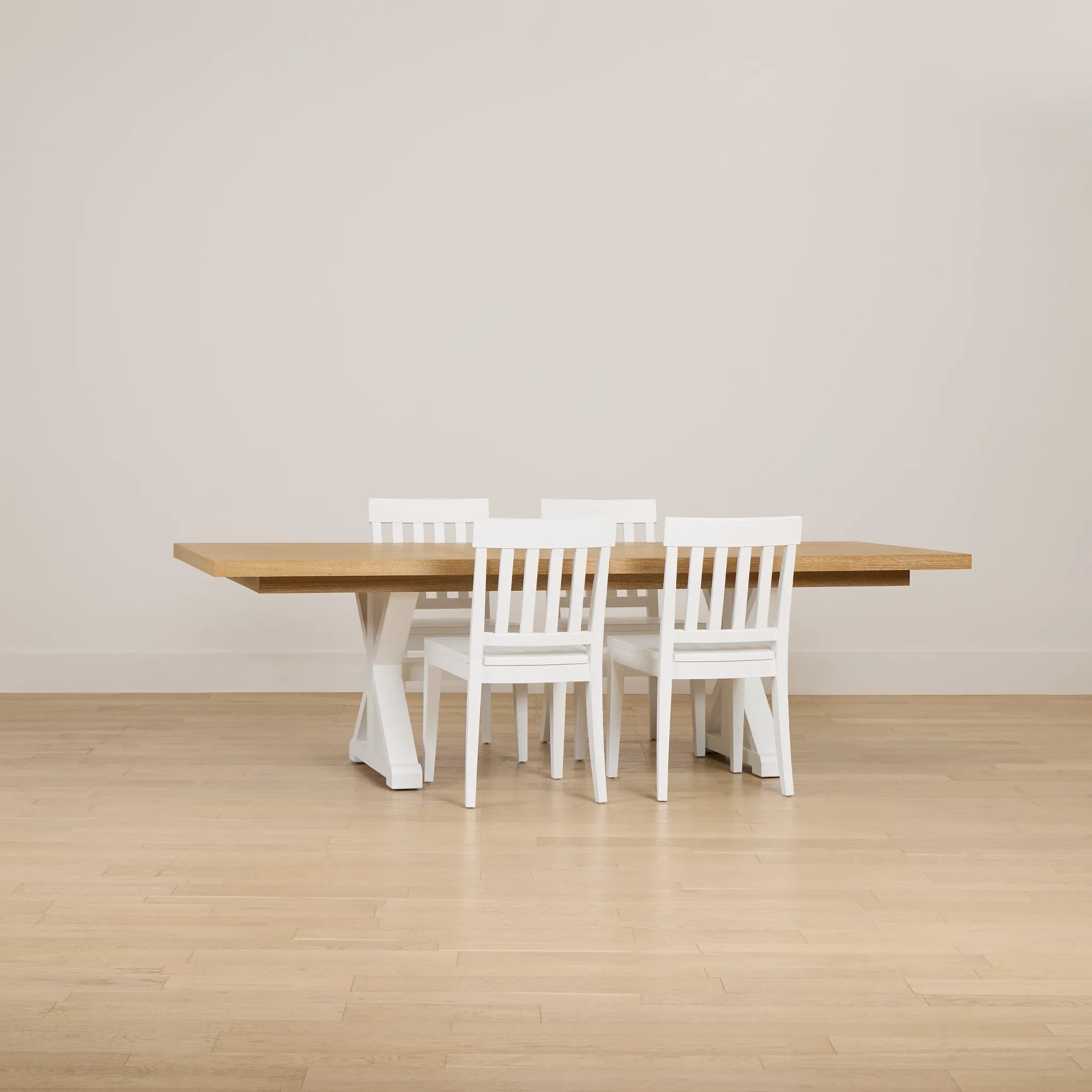 Nantucket Two-tone Rect Table & 4 White Wood Chairs