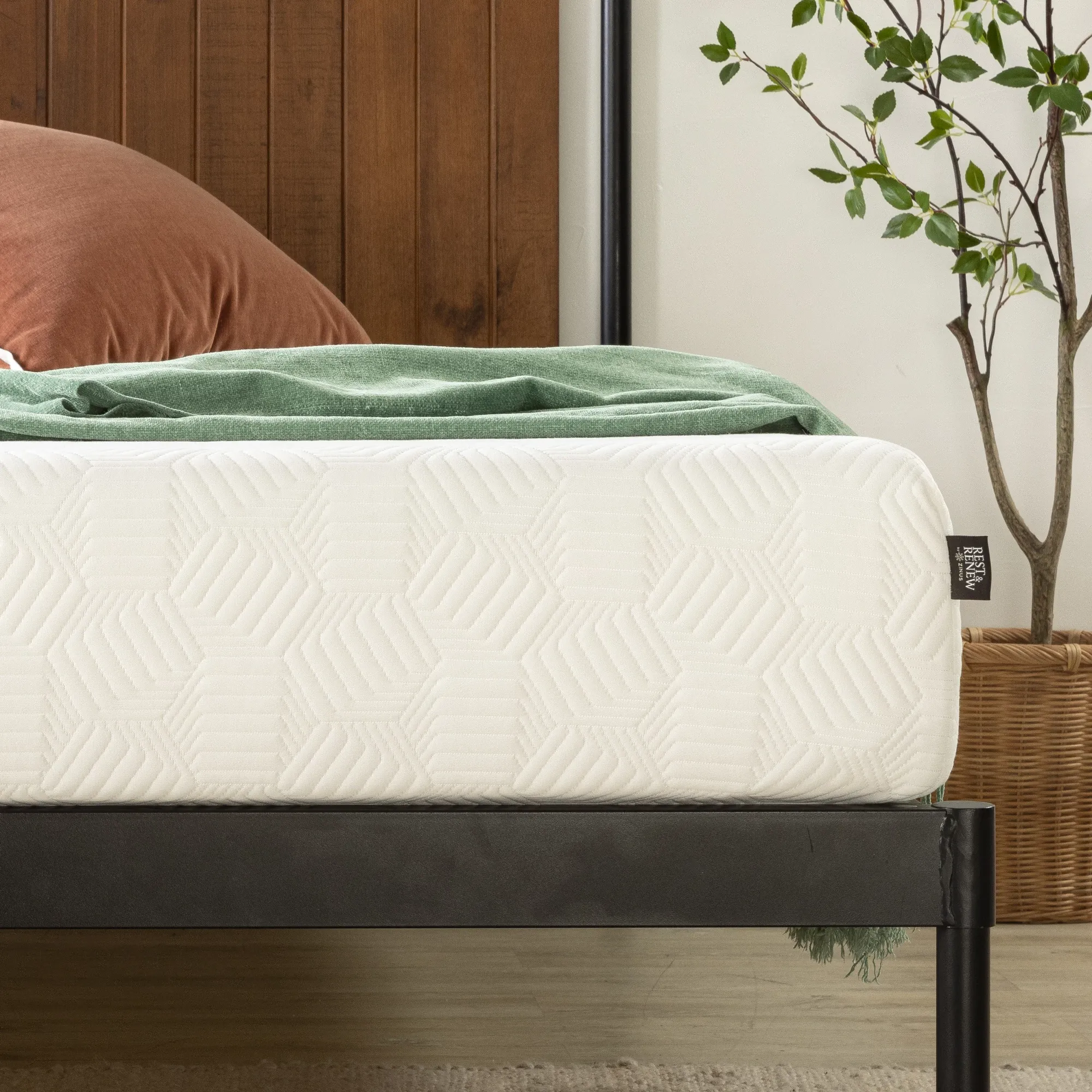Rest & Renew By Zinus Gel Memory Foam Mattress 10" Cush Firm Mattress