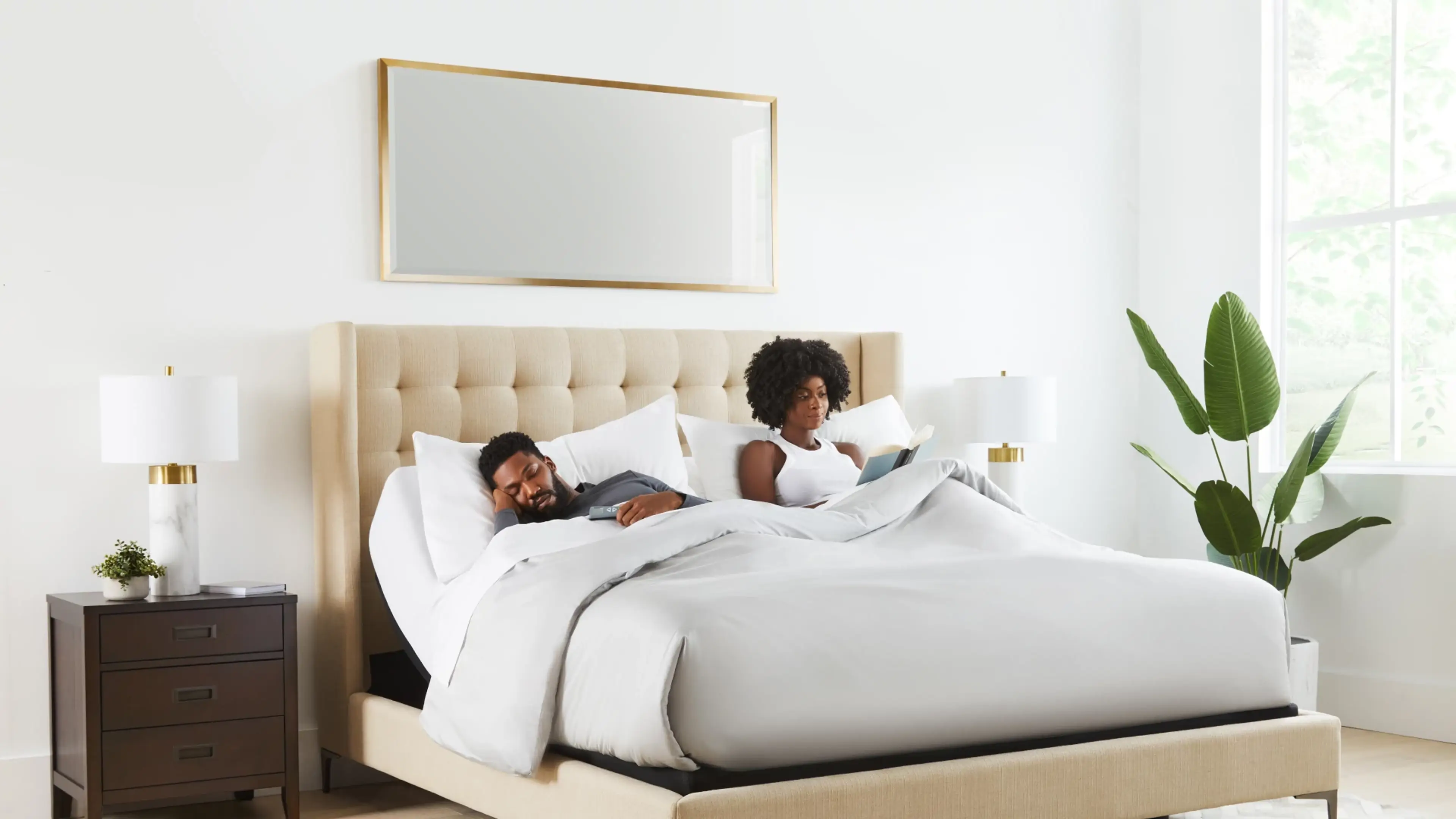 Save up to $700 on your favorite mattress brands.