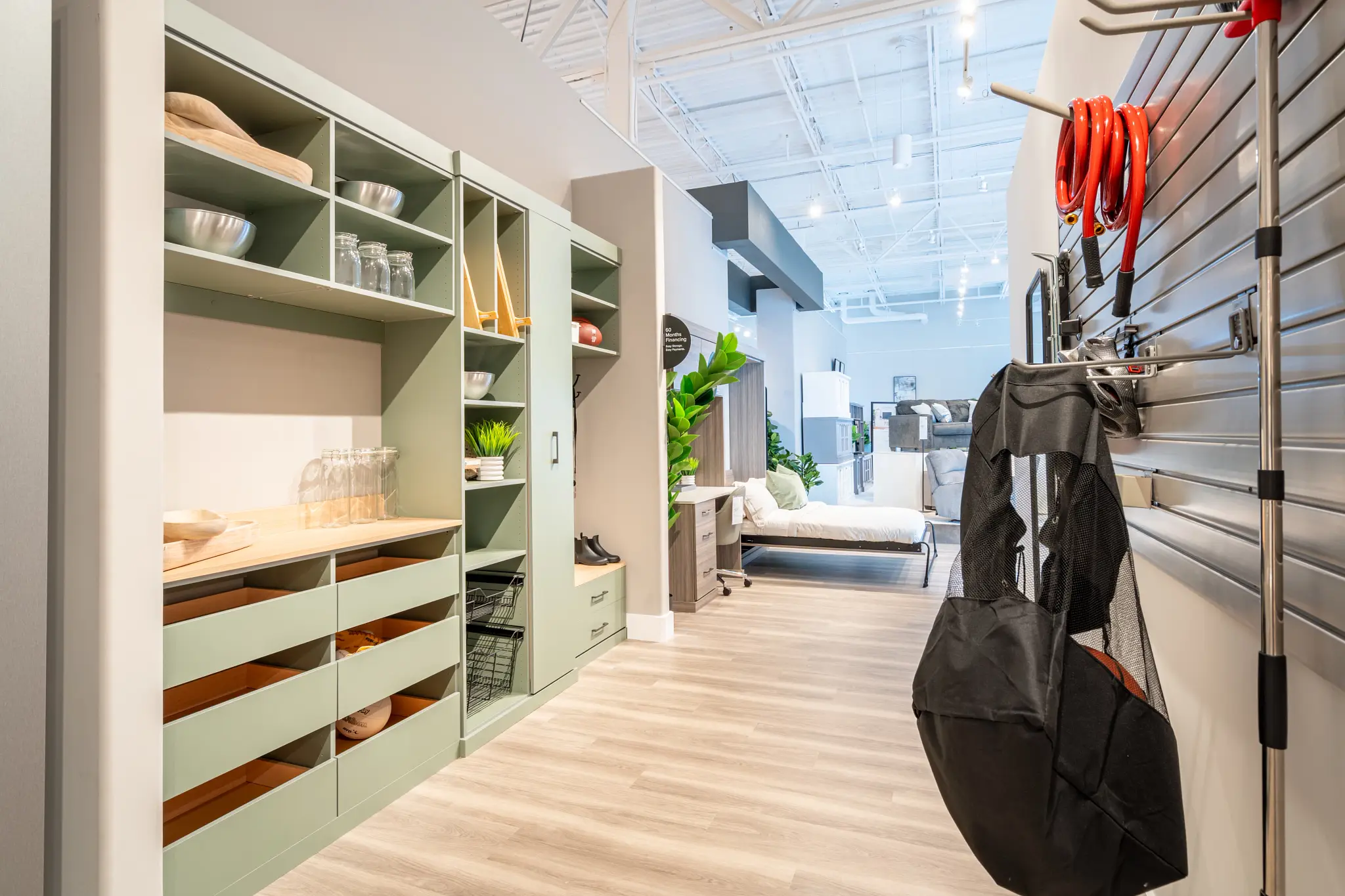  Balancing Style and Function in Walk-In Closet Design