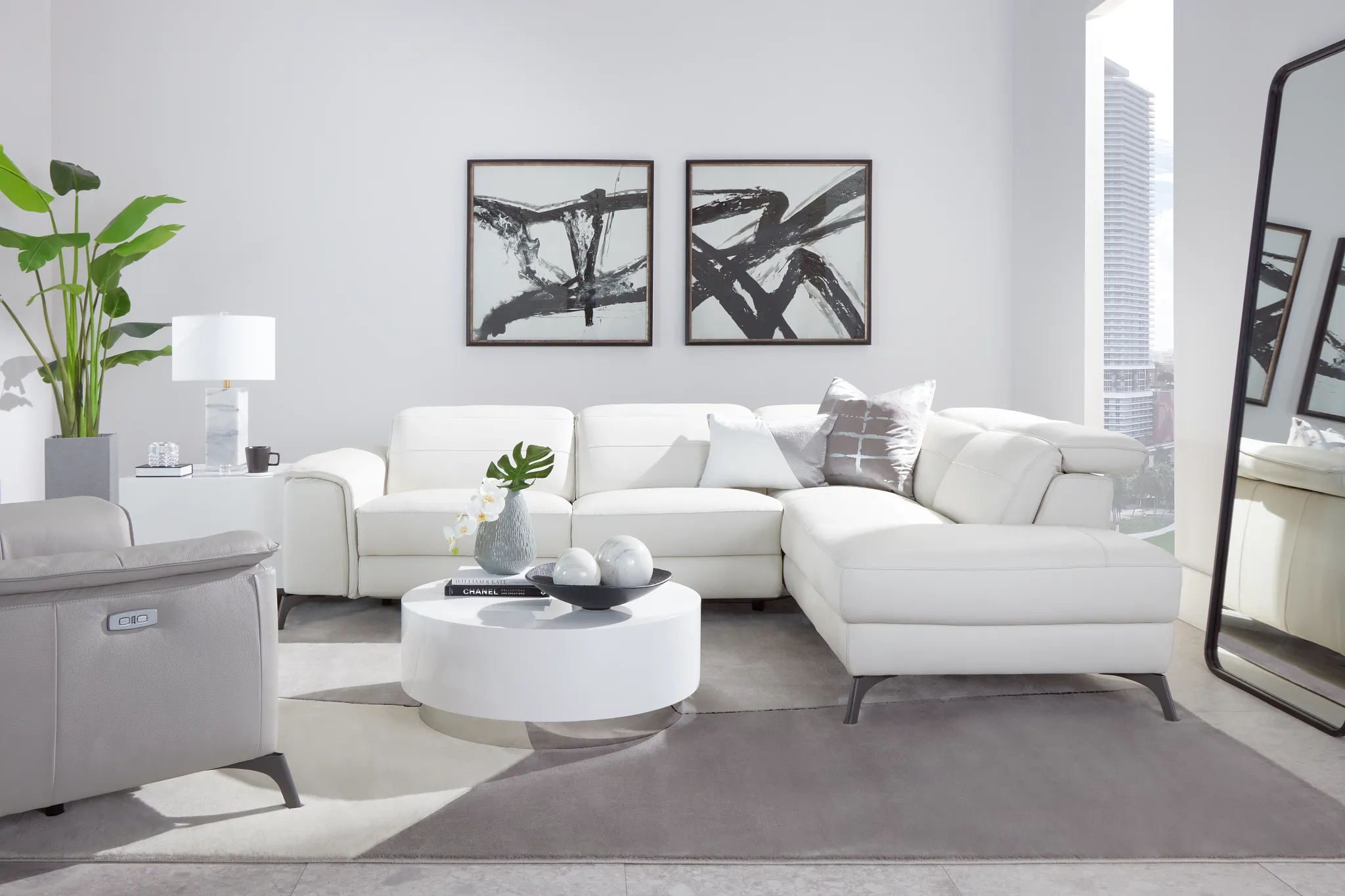 Pearson White Leather Right Bumper Power Reclining Sectional