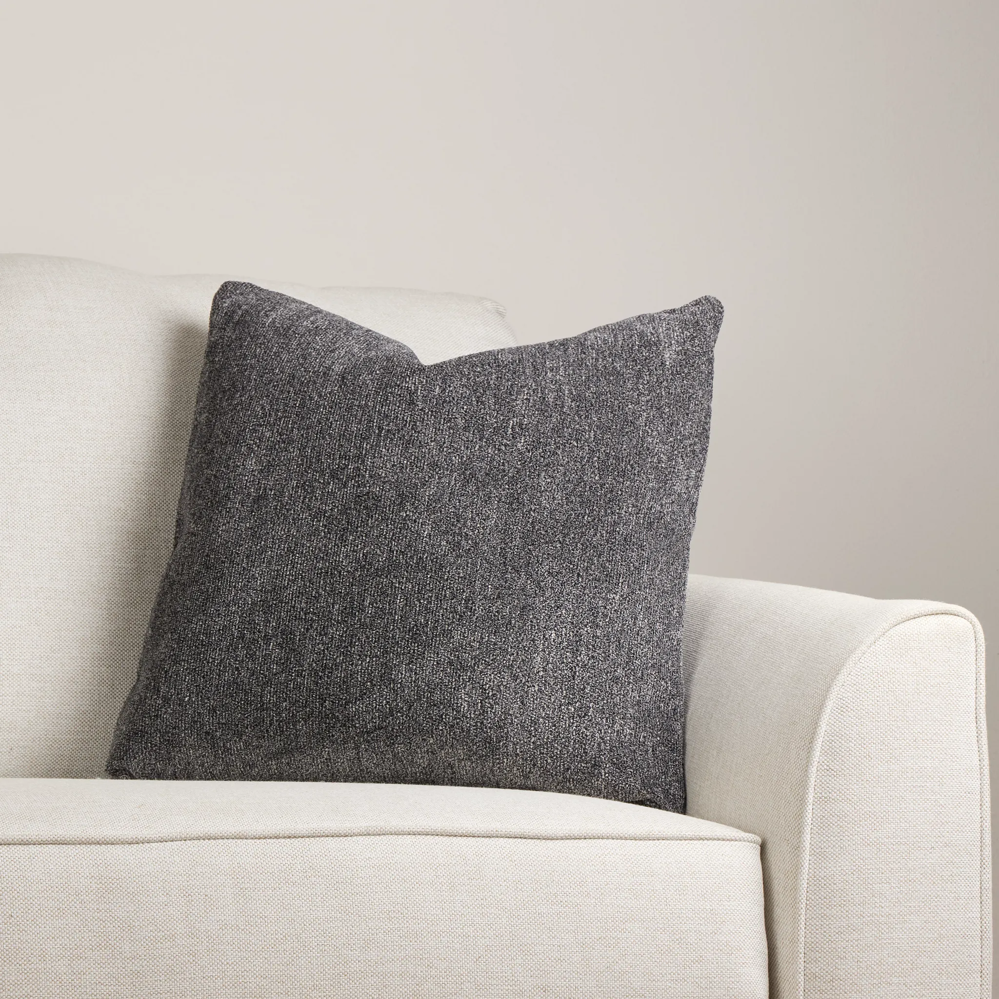 Stella 20" Dk Gray Square Accent Pillow