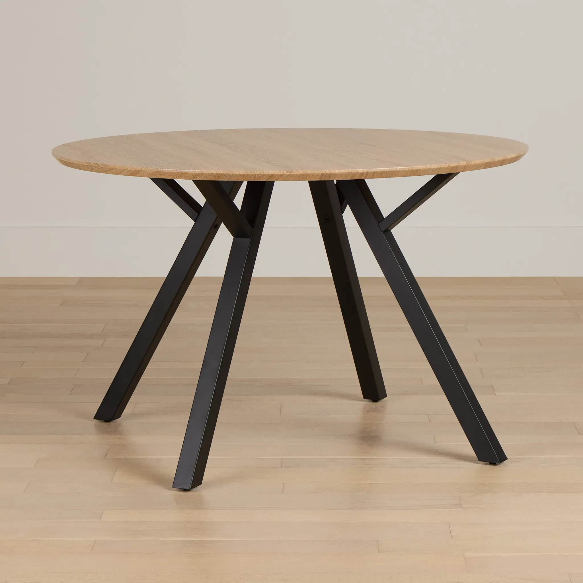 Lynden Light Tone Round Table Lynden Light Tone Round Table