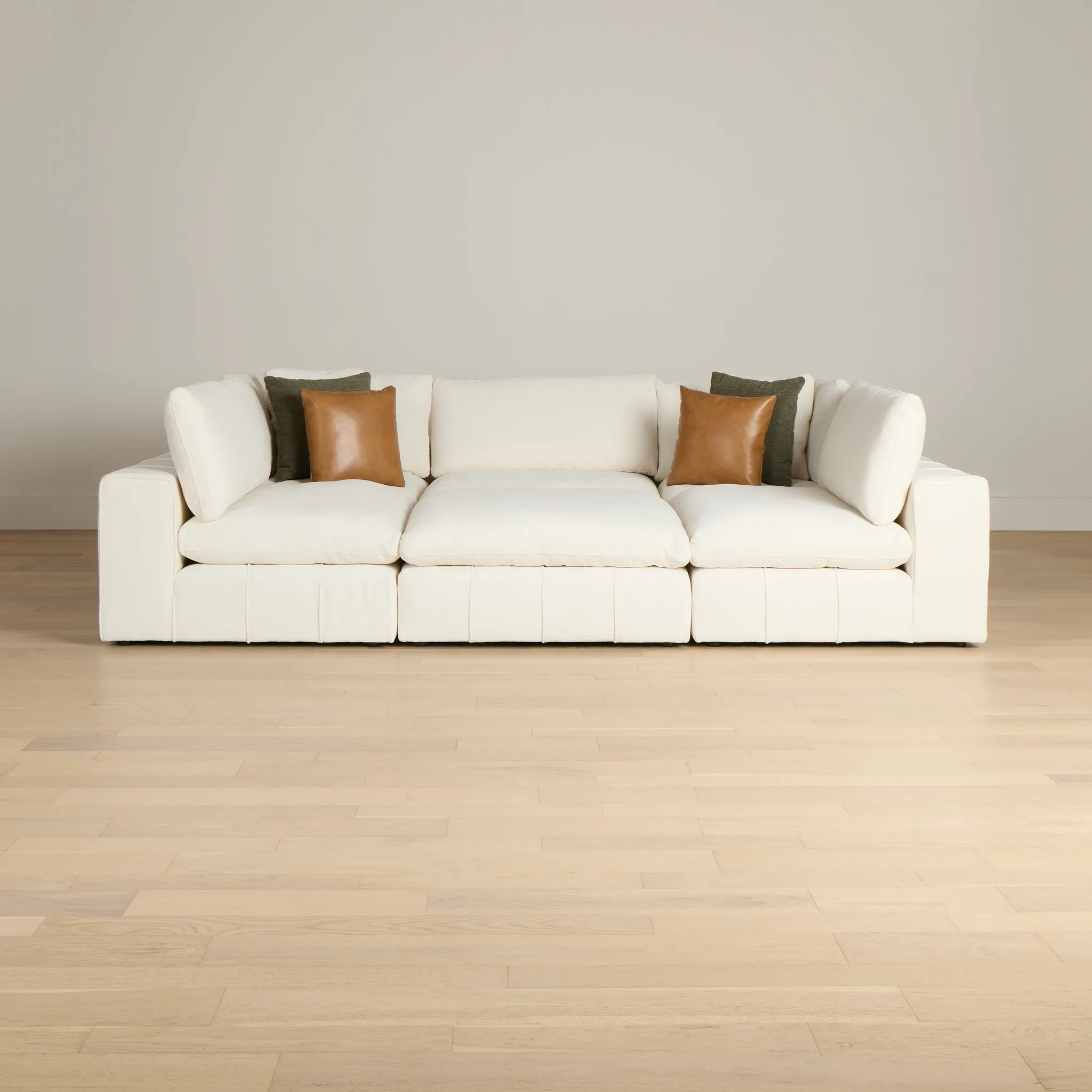 Cruz White Fabric 6-piece Pit Sectional