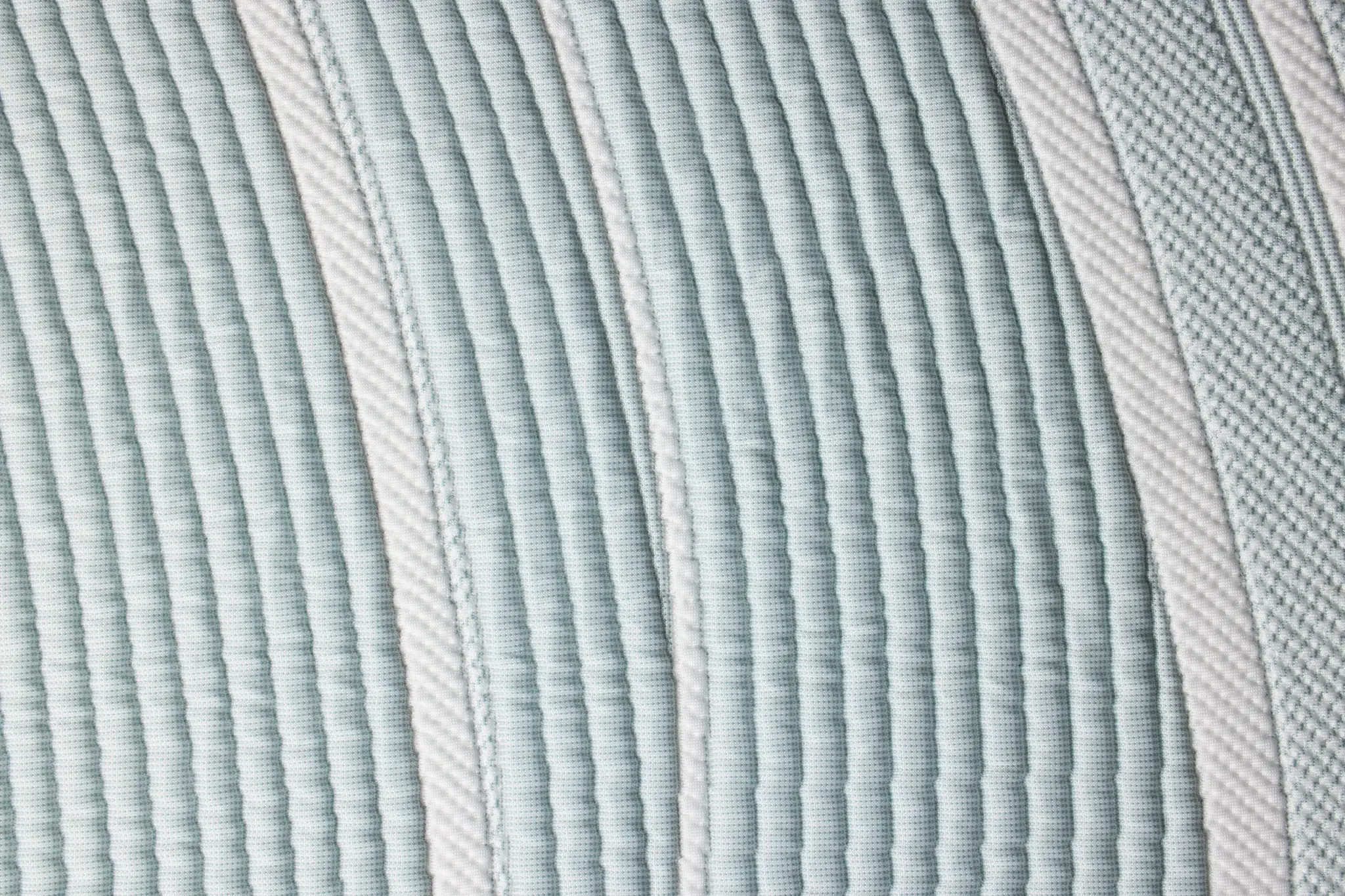 Tempur-pedic Tempur-proadapt Medium Low-profile Mattress Set Tempur-pedic Tempur-proadapt Medium Low-profile Mattress Set